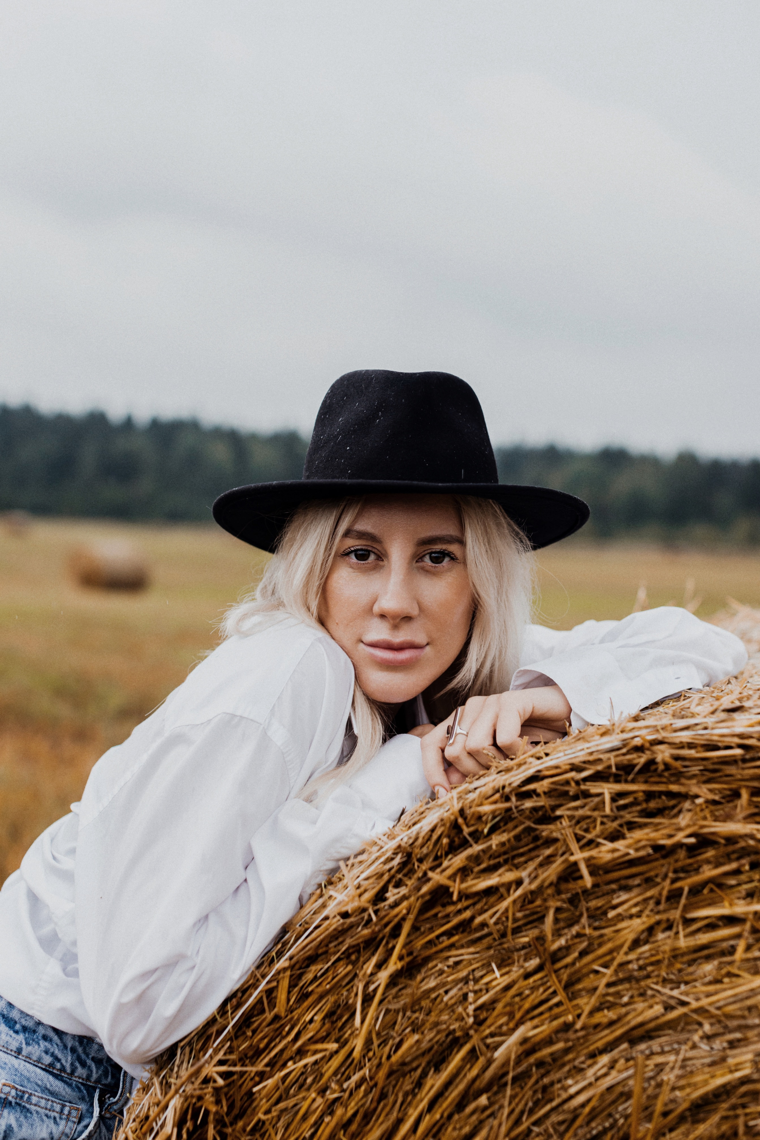 Лиза и пасмурный август. Фотограф Анастасия Пинчук