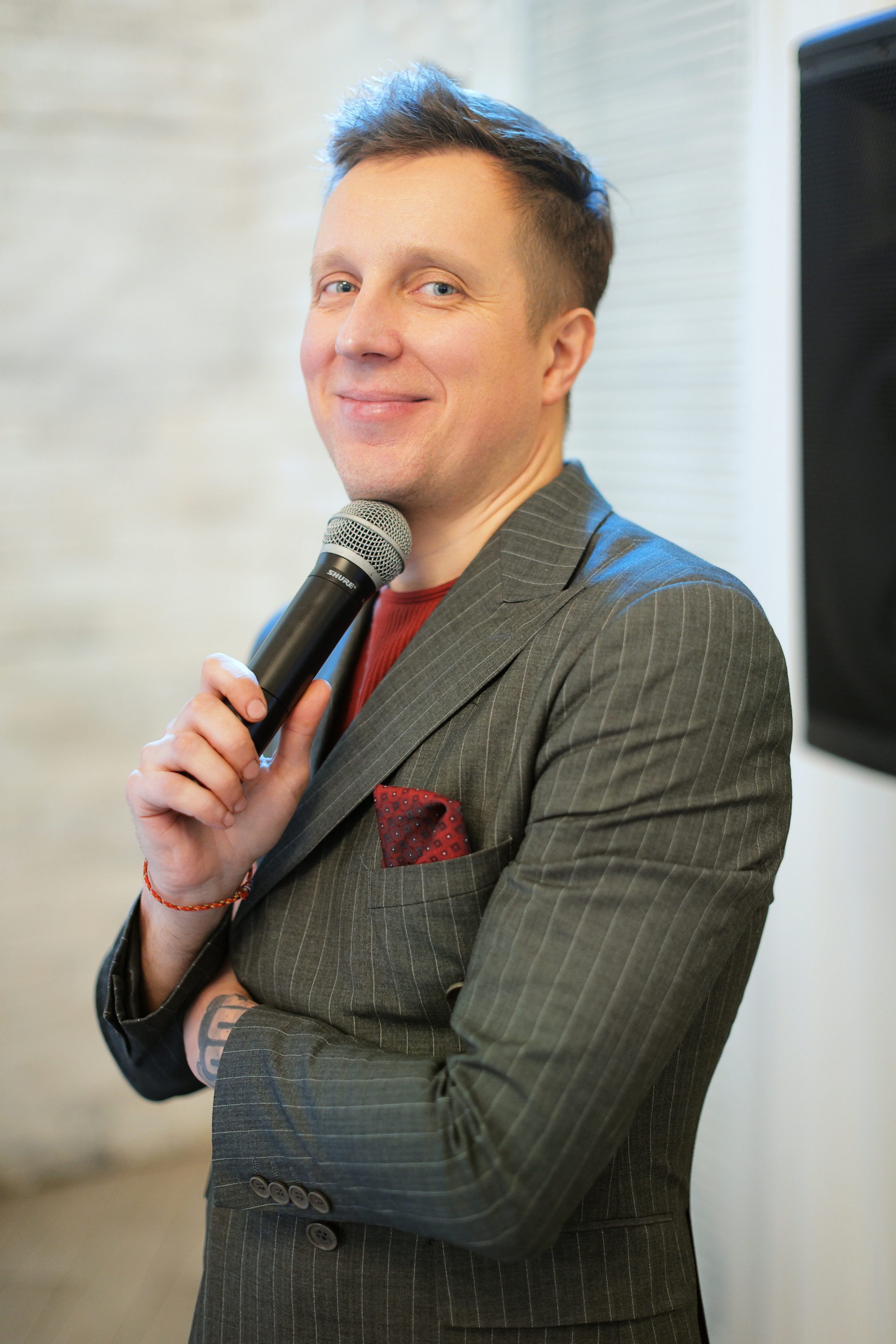 Саша и Оксана. Ведущий на свадьбу в Москве Зубков Алексей