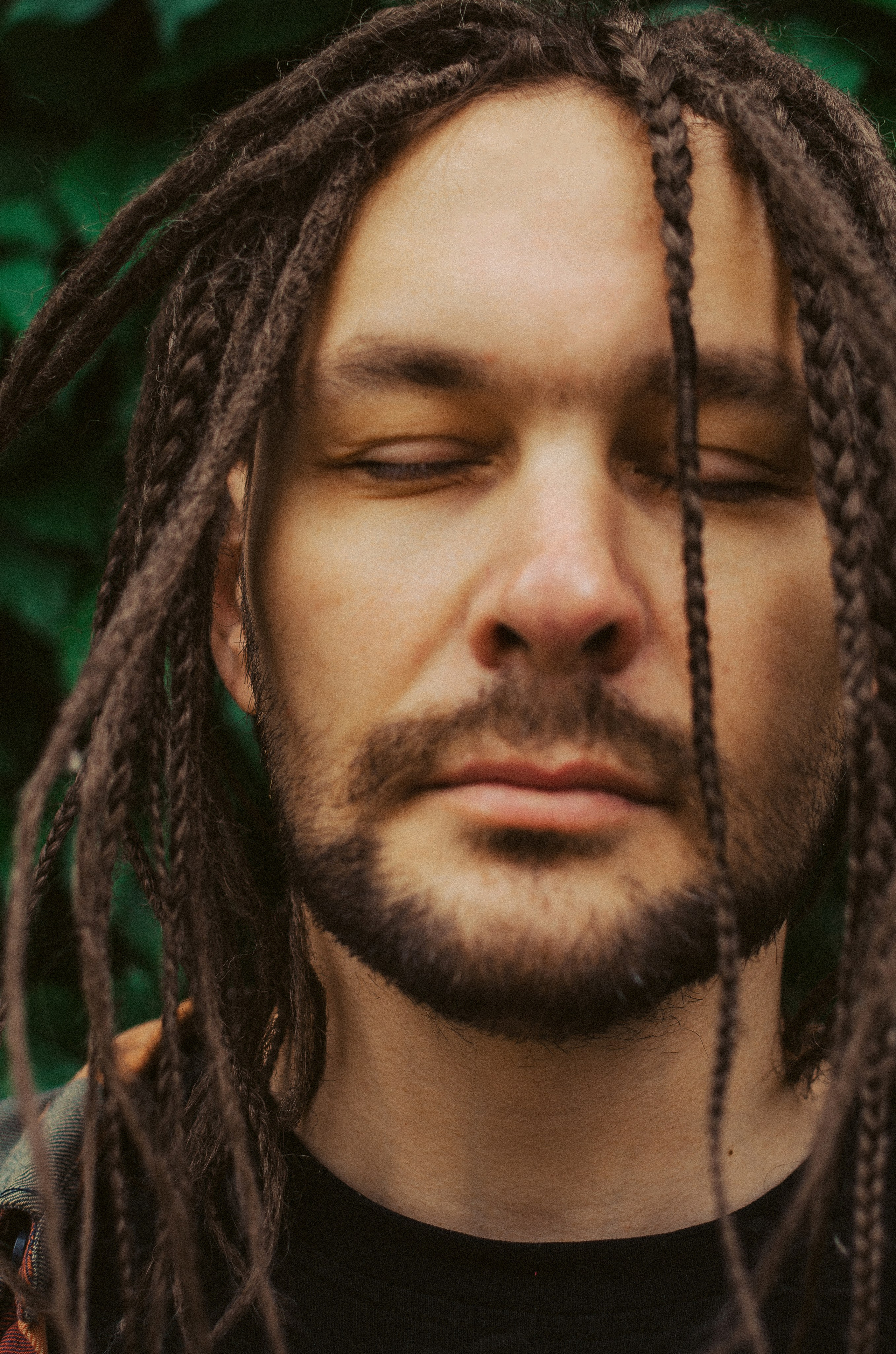 Антон. КВЭЛ — Кто Все Эти Люди