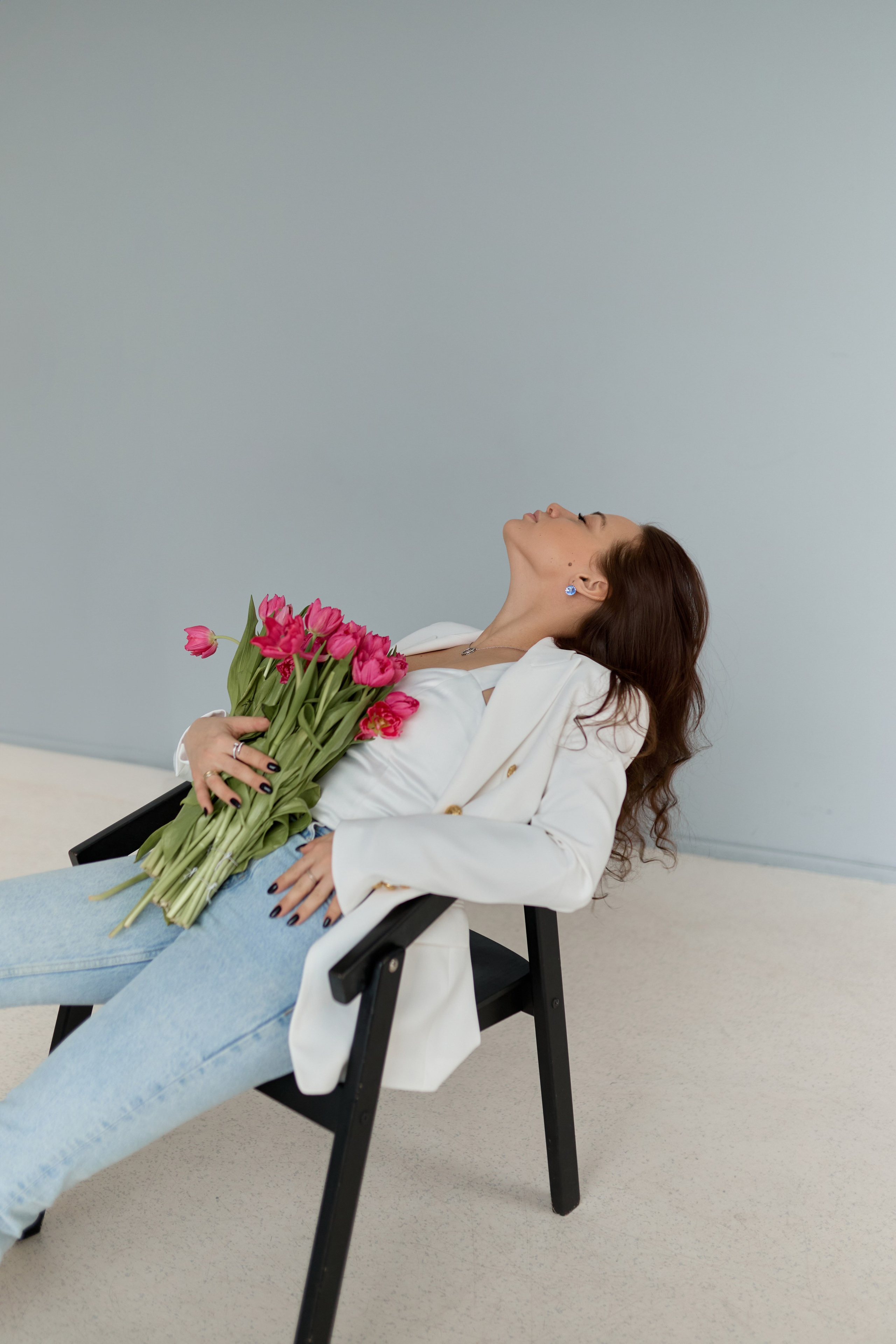 Семейная съемка в фотостудии. Сестры Карабаза. Фотографы и ретушеры в Москве и Санкт-Петербурге