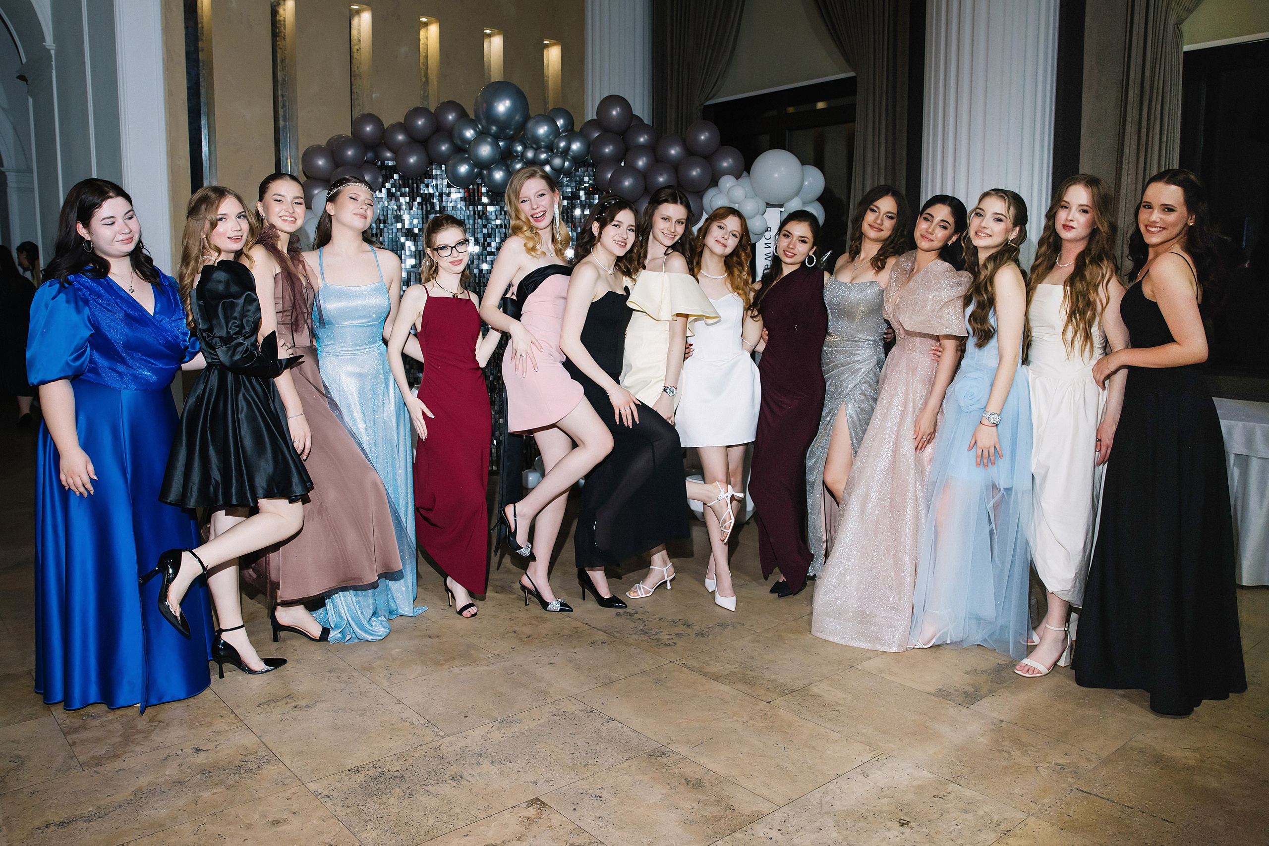 11 класс Гимназия 82. Фотограф и Видеограф в Краснодаре Юлия Солодченко