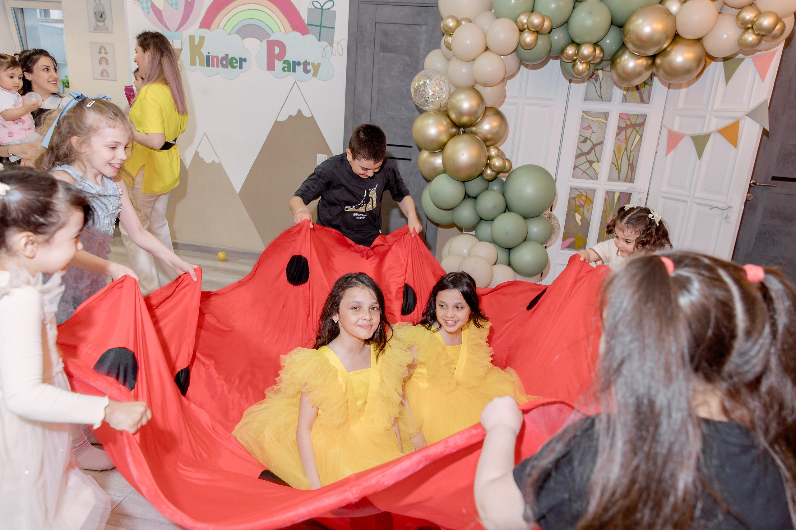 День рождения 10 лет Айдан & Фидан. Свадебный фотограф в Новосибирске Лидия Александровна