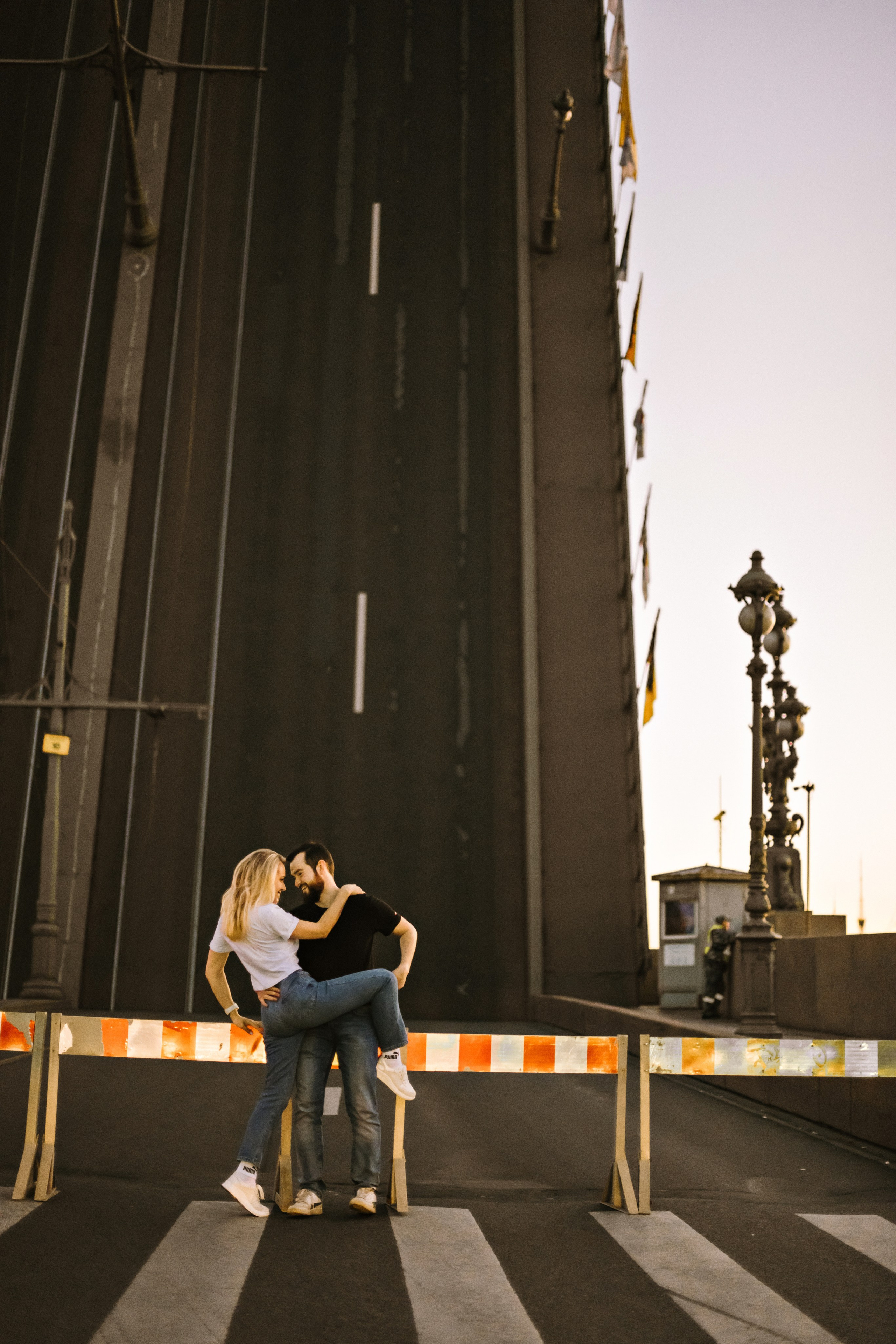 Лера и Женя. Разводные мосты. Рассвет. Свадебный фотограф в Санкт-Петербурге София Шубик