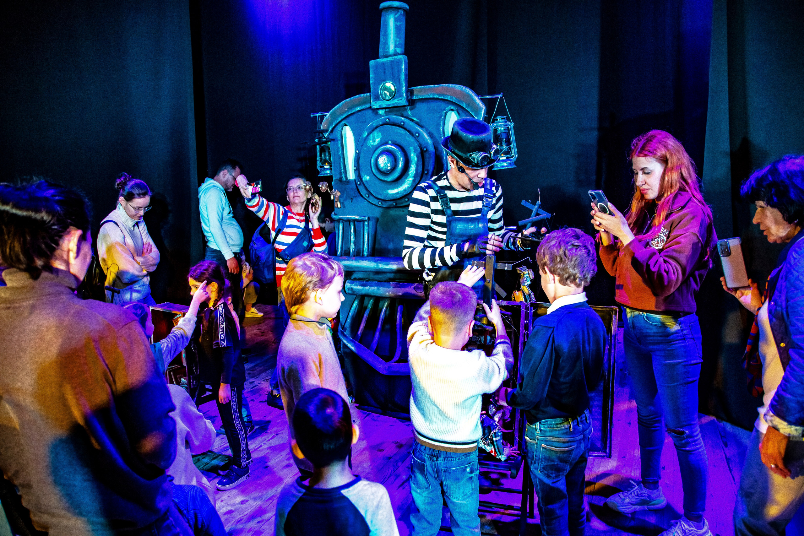 Театрп гномов или настоящие друзья. Фотограф в Сочи Юрий Шептаев