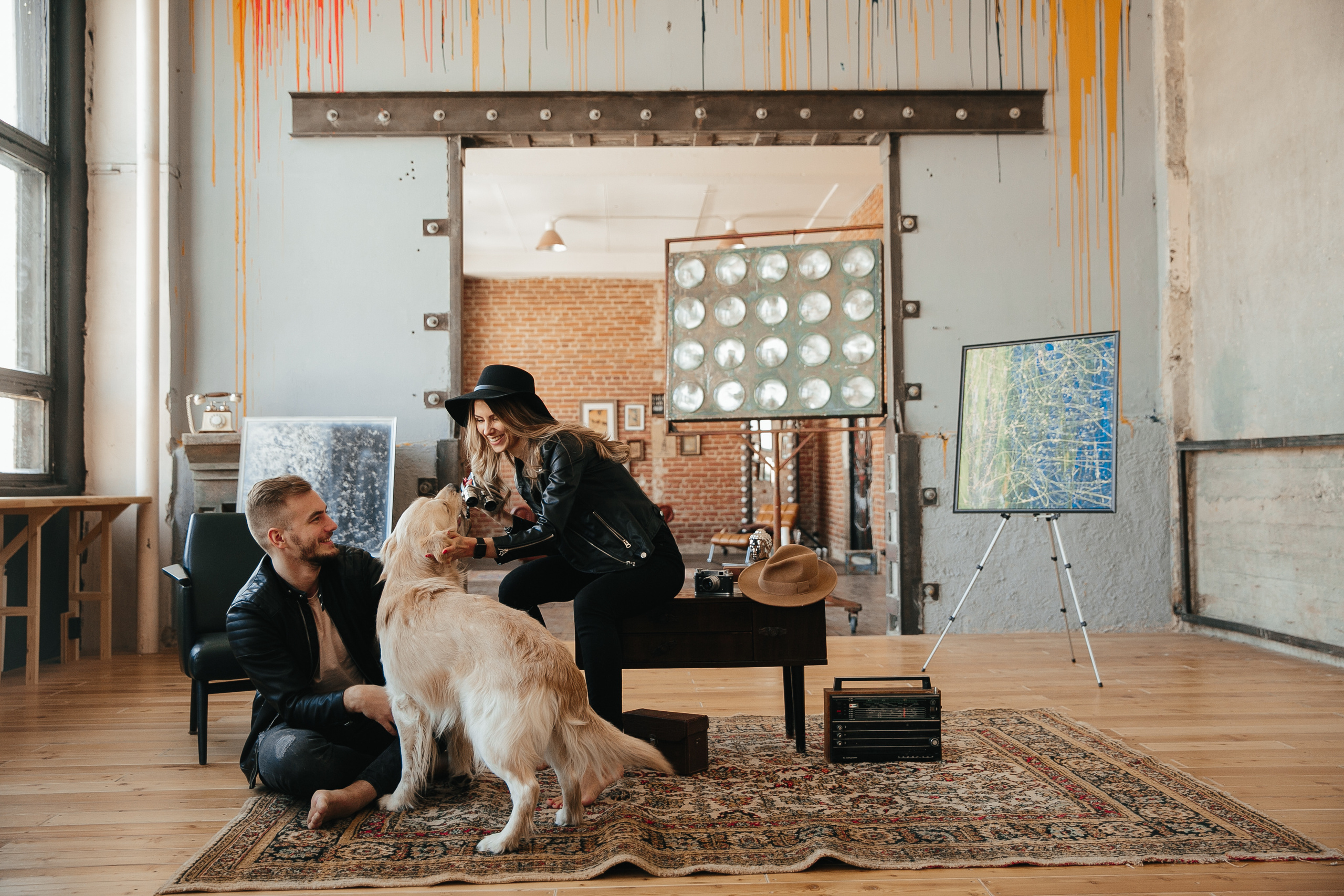 Love story с собакой в студии. Саша Потапкин Фотограф. Сочи, Екатеринбург, Москва