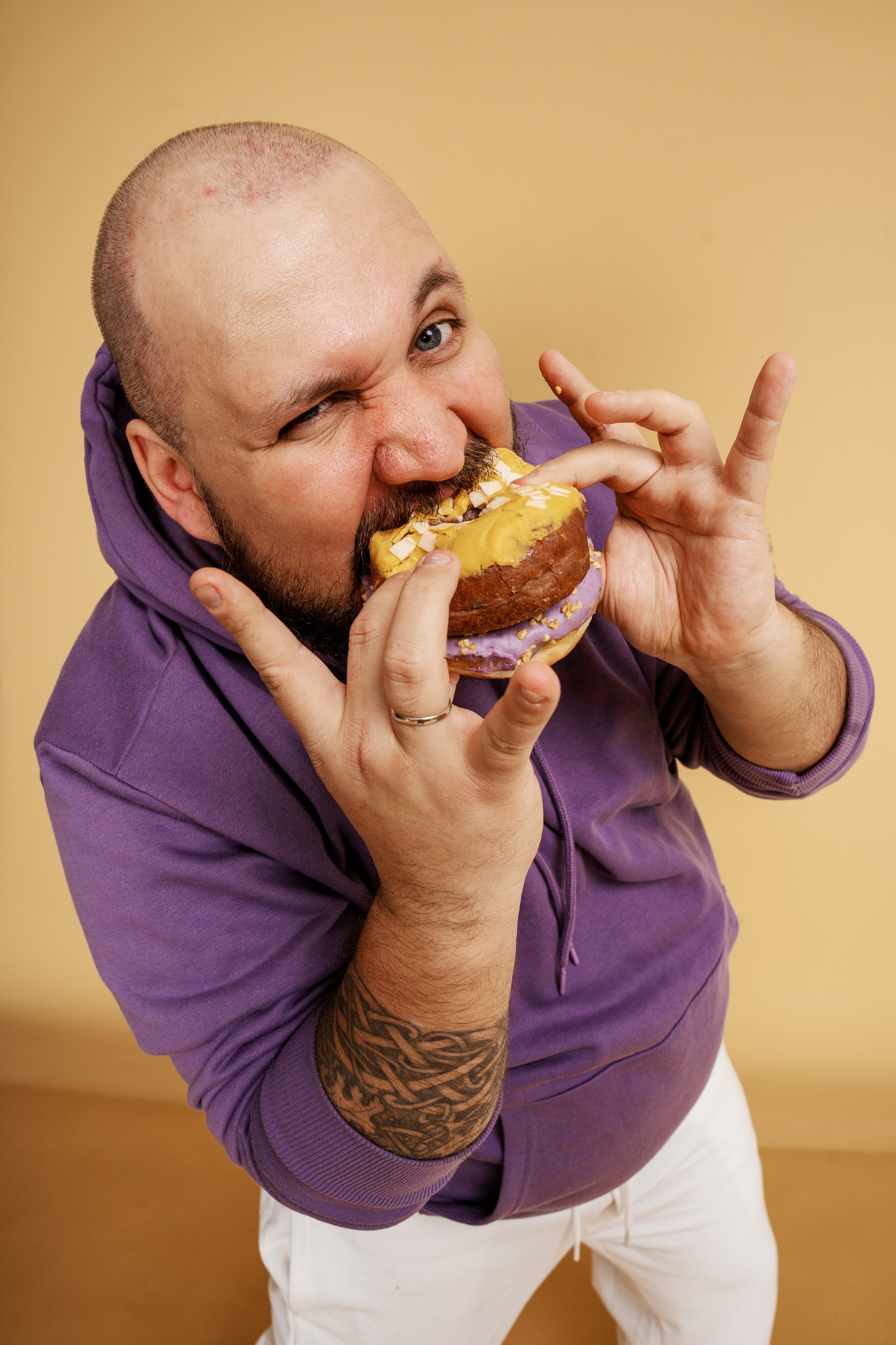 Тема. Съемка контента для соцсетей. Саша Потапкин Фотограф. Сочи, Екатеринбург, Москва