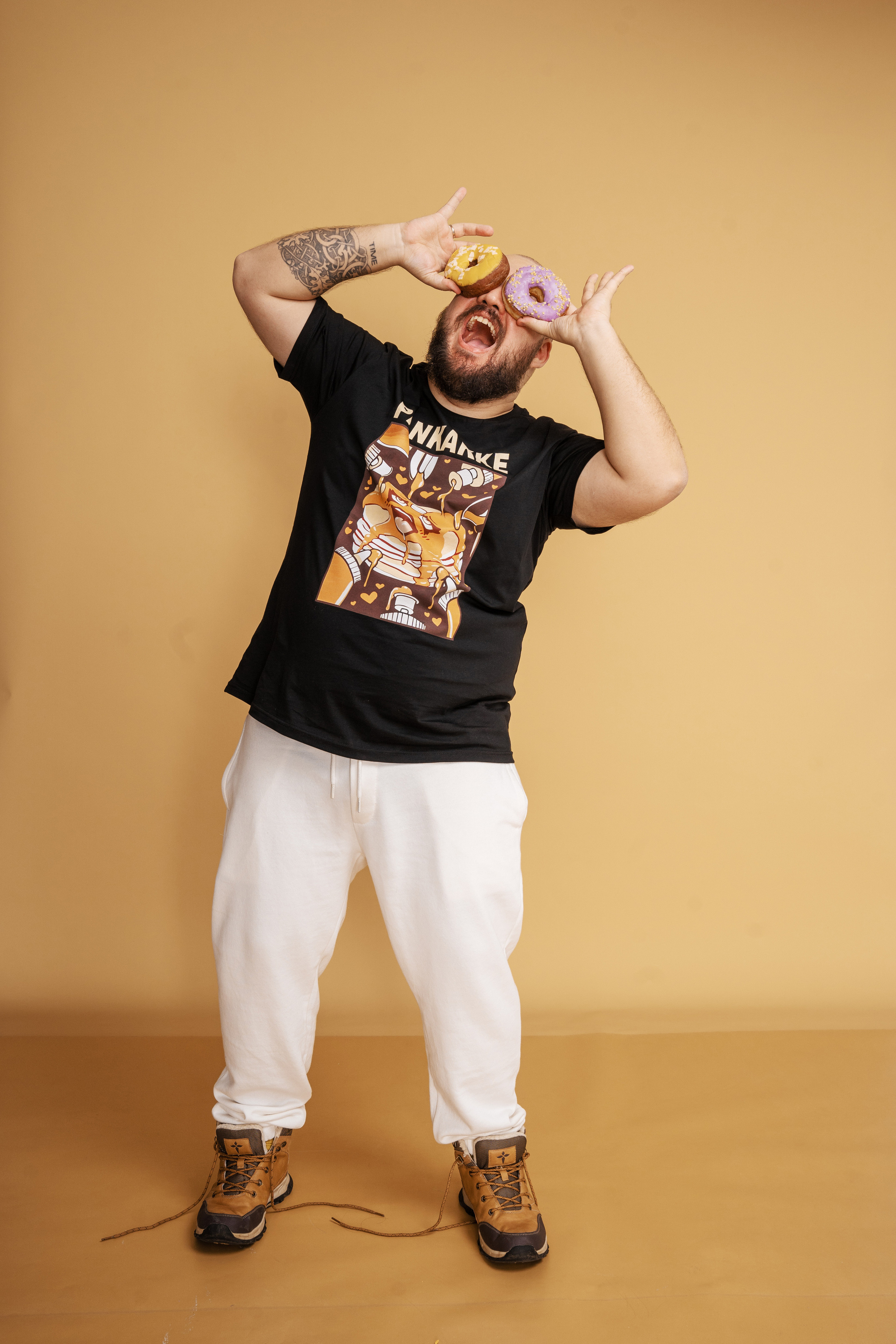 Тема. Съемка контента для соцсетей. Саша Потапкин Фотограф. Сочи, Екатеринбург, Москва