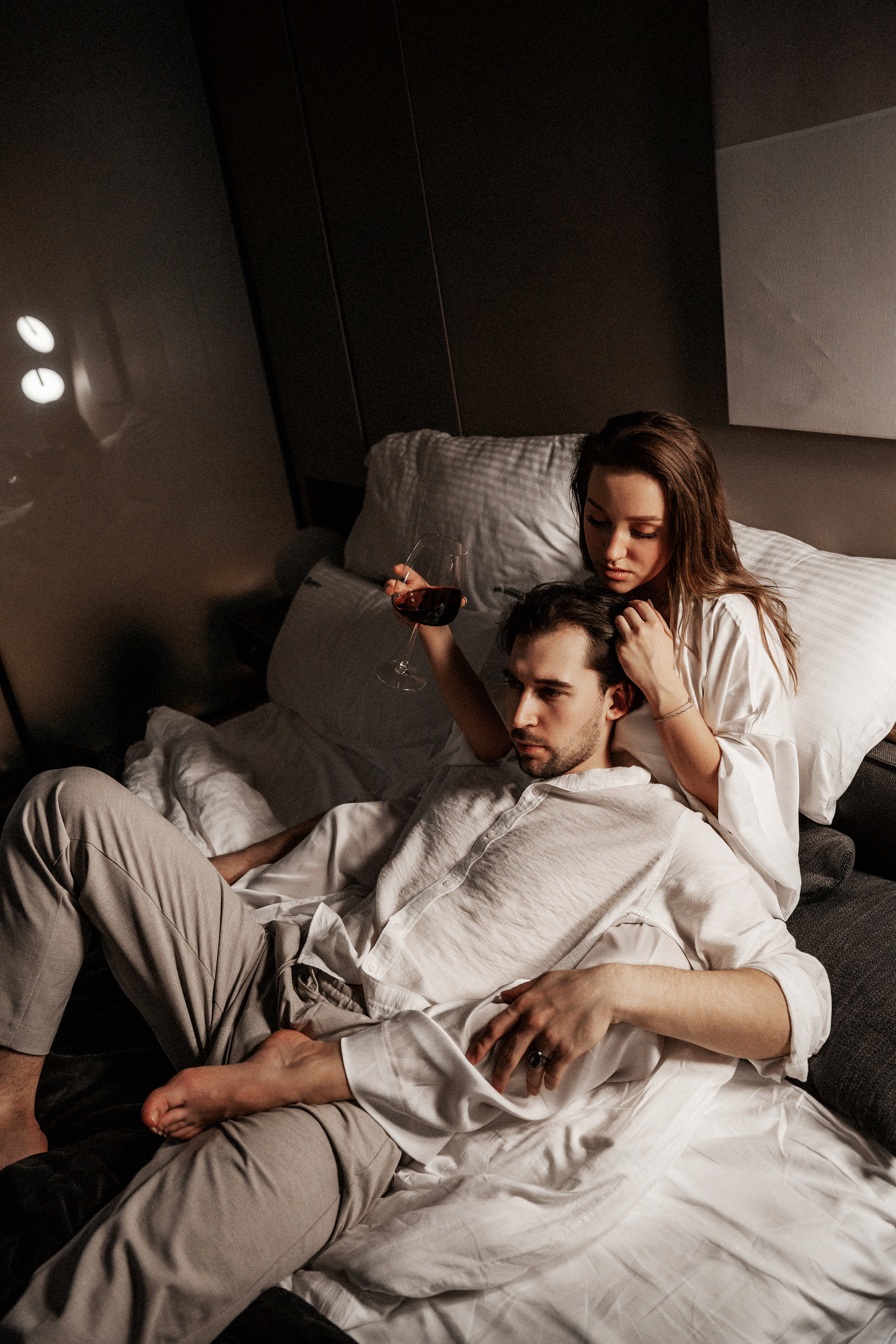 Фотосъемка love story в апартаментах Москва Сити. Саша Потапкин Фотограф. Сочи, Екатеринбург, Москва