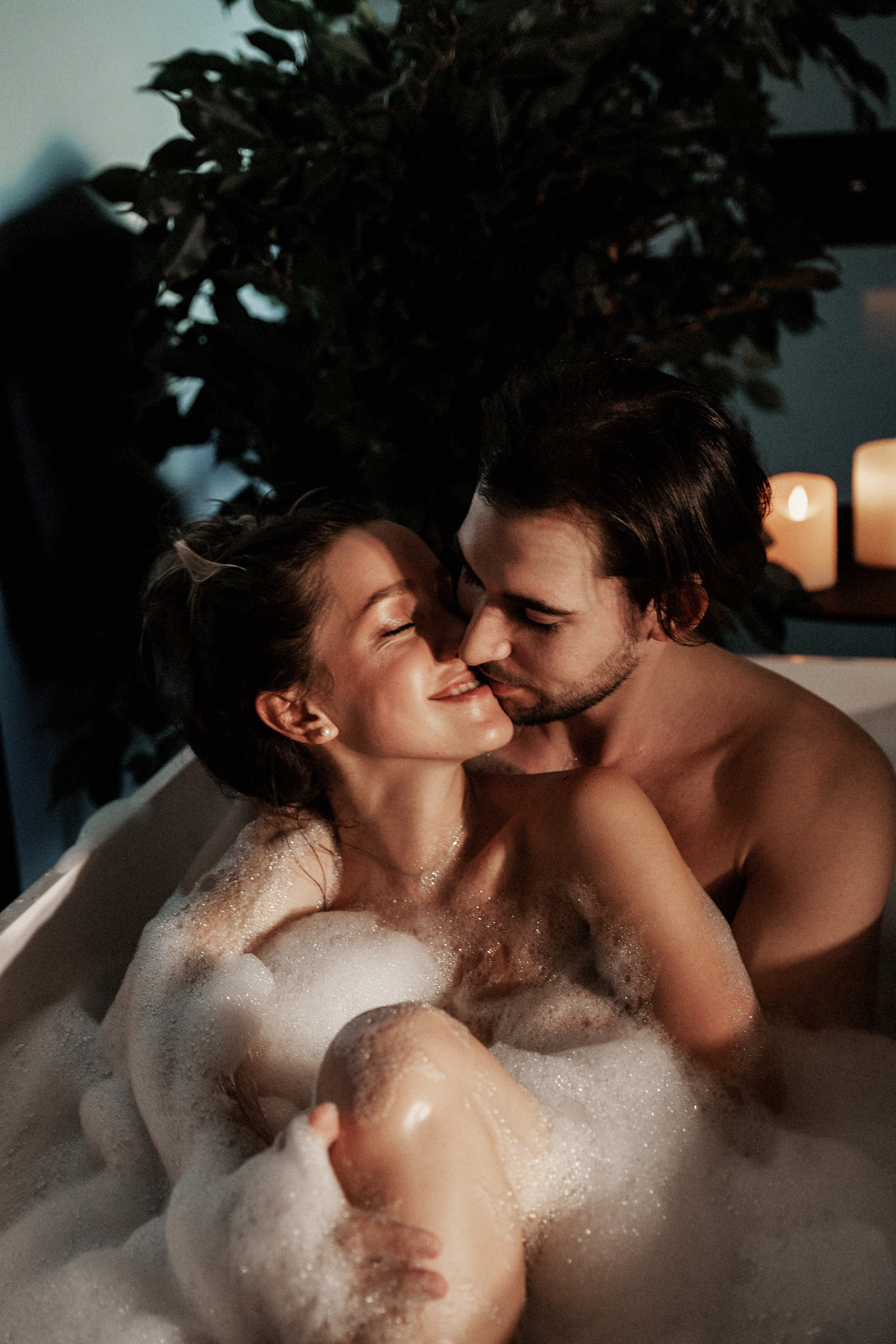 Фотосъемка love story в апартаментах Москва Сити. Саша Потапкин Фотограф. Сочи, Екатеринбург, Москва