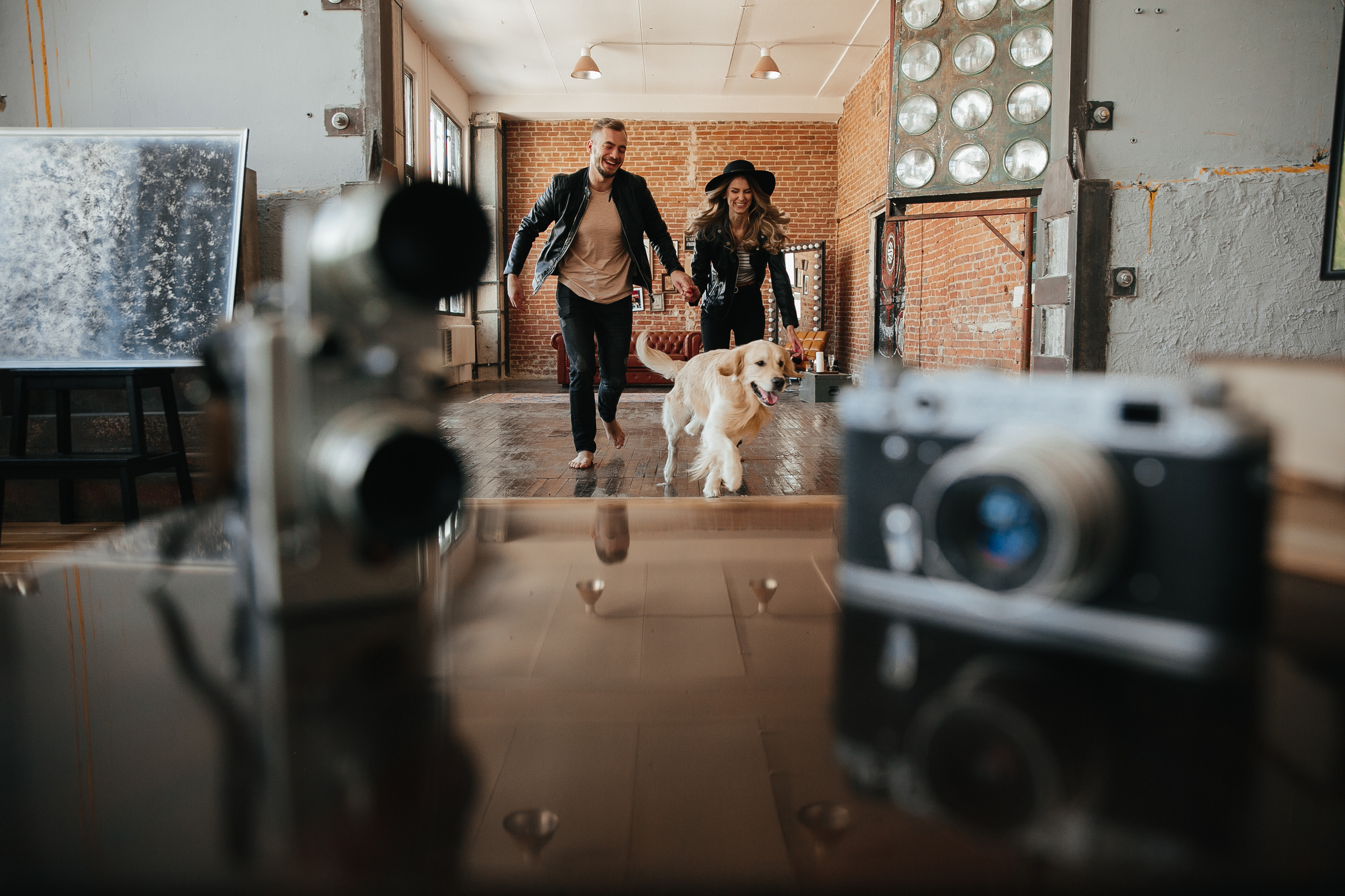 Love story с собакой в студии. Саша Потапкин Фотограф. Сочи, Екатеринбург, Москва