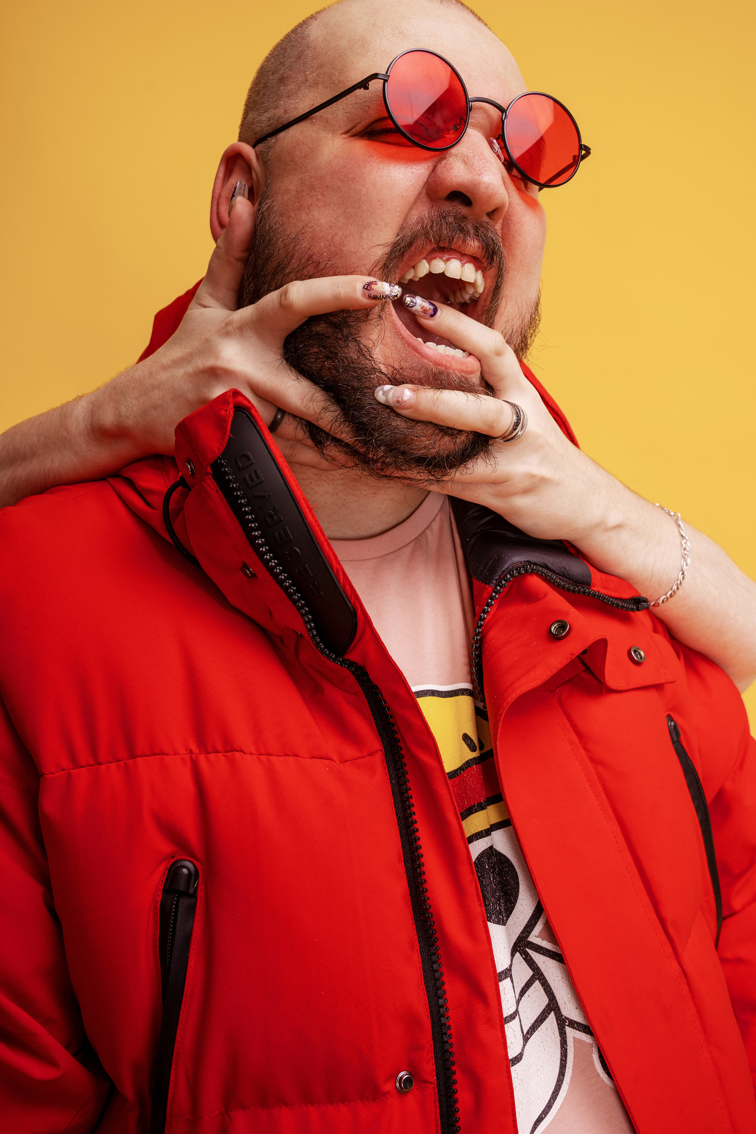 Тема. Съемка контента для соцсетей. Саша Потапкин Фотограф. Сочи, Екатеринбург, Москва