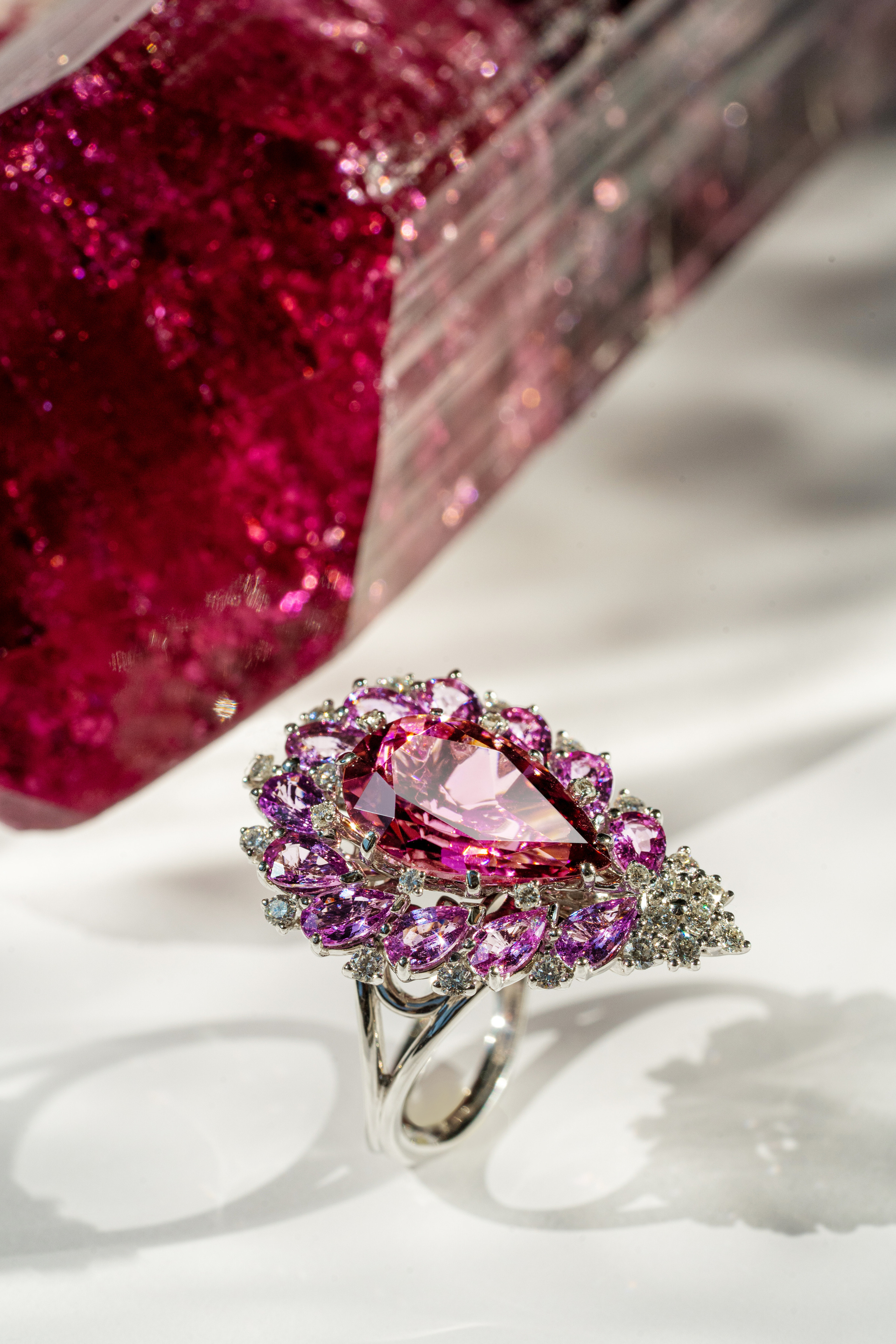 Фотосъемка премиальных ювелирных изделий в студии. Саша Потапкин Фотограф. Сочи, Екатеринбург, Москва