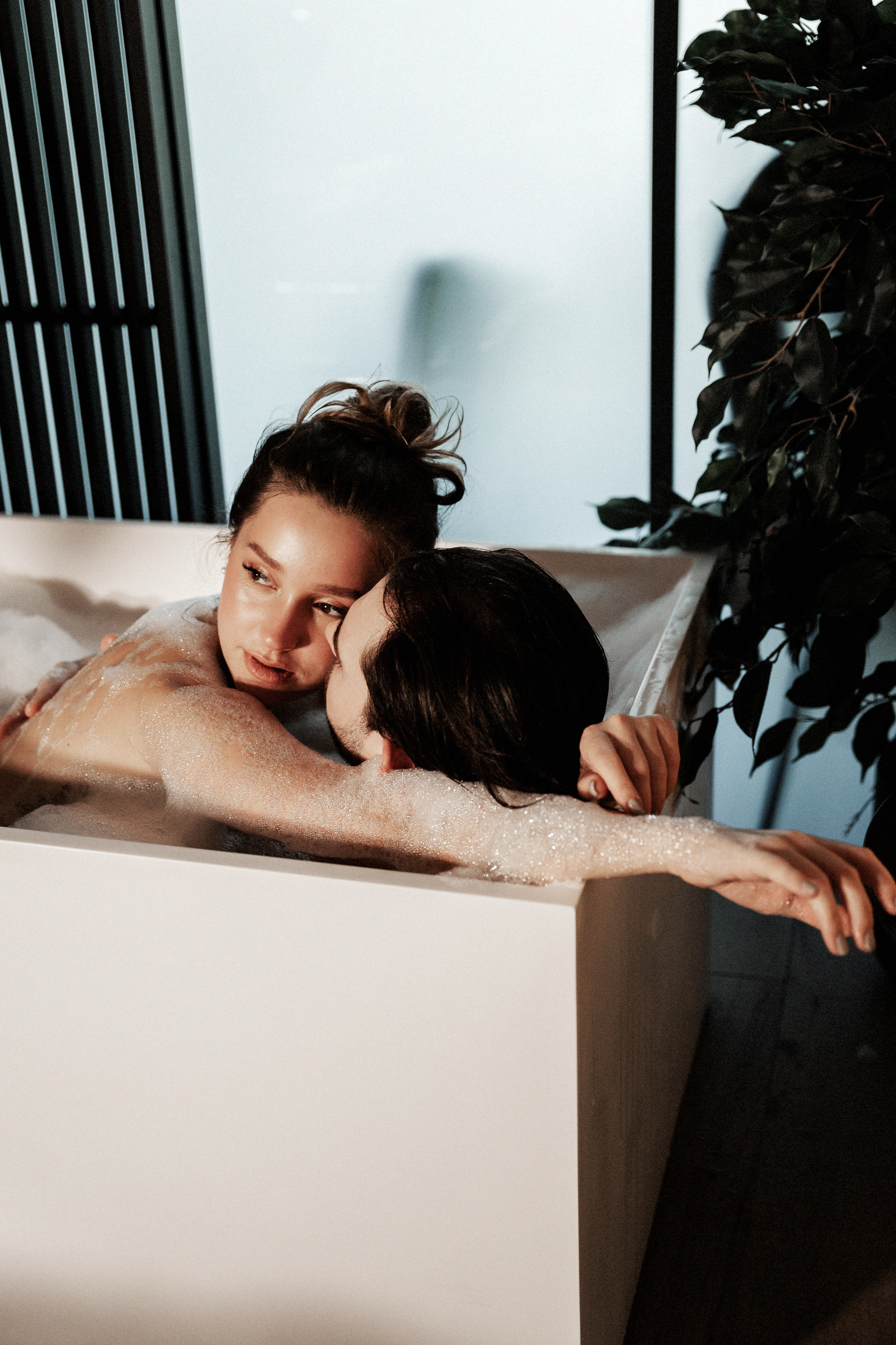 Фотосъемка love story в апартаментах Москва Сити. Саша Потапкин Фотограф. Сочи, Екатеринбург, Москва