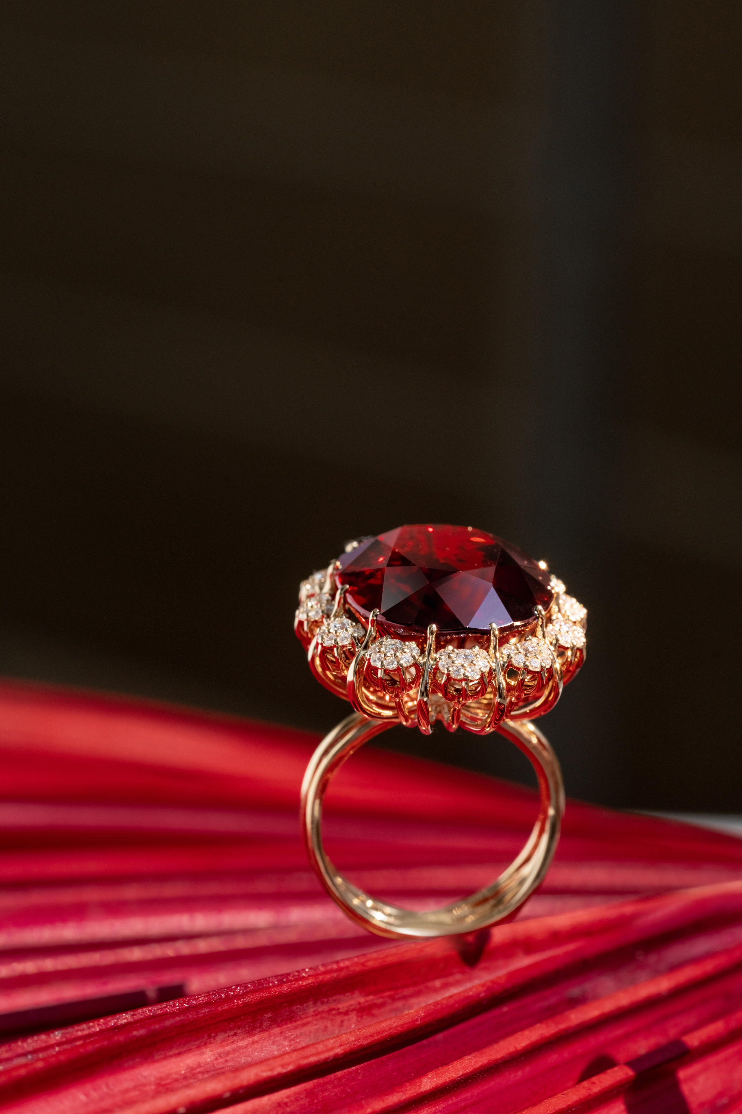 Фотосъемка премиальных ювелирных изделий в студии. Саша Потапкин Фотограф. Сочи, Екатеринбург, Москва