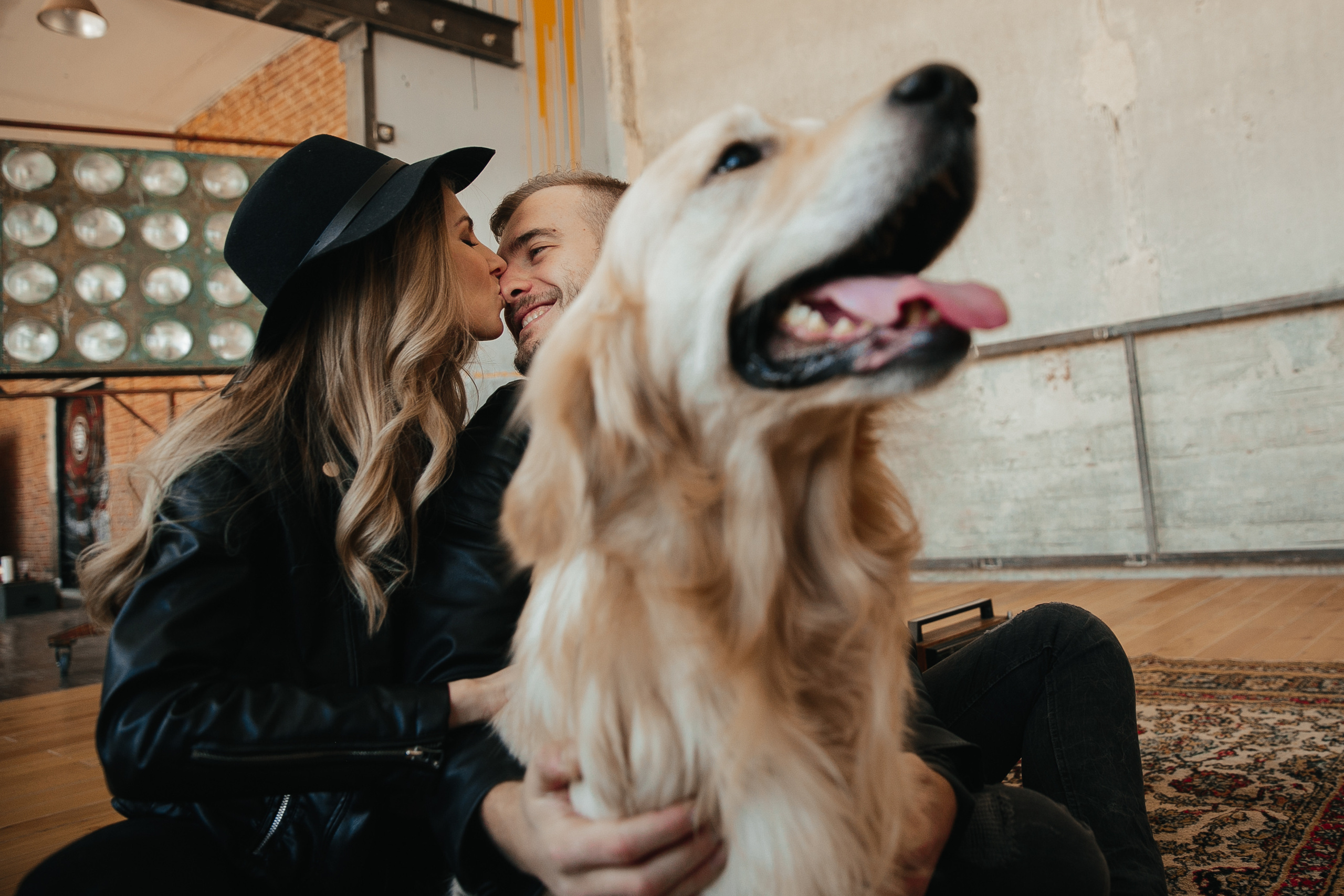Love story с собакой в студии. Саша Потапкин Фотограф. Сочи, Екатеринбург, Москва