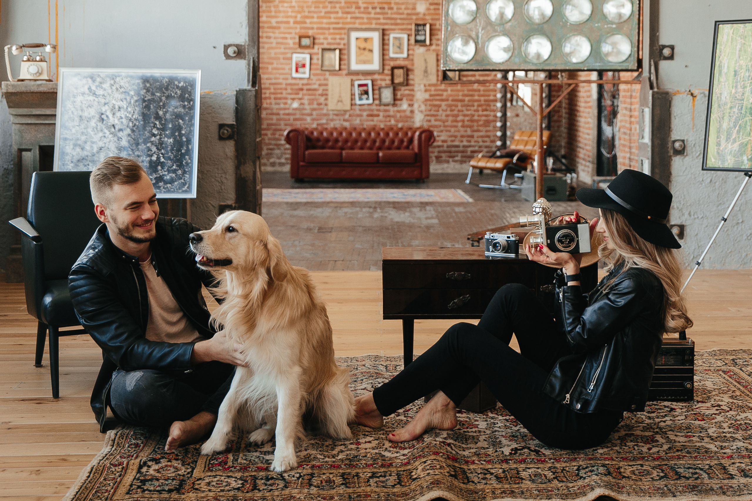 Love story с собакой в студии. Саша Потапкин Фотограф. Сочи, Екатеринбург, Москва