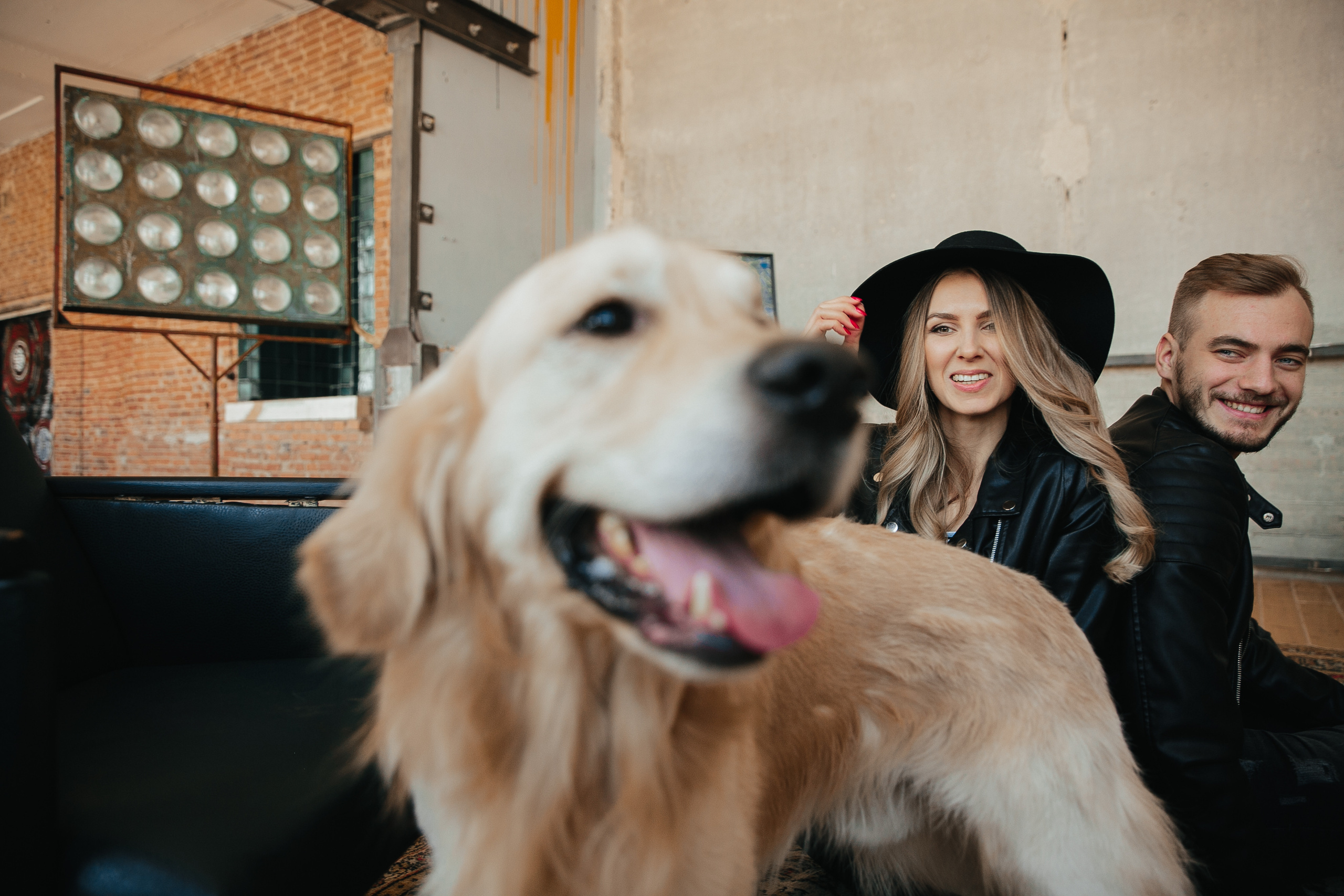 Love story с собакой в студии. Саша Потапкин Фотограф. Сочи, Екатеринбург, Москва