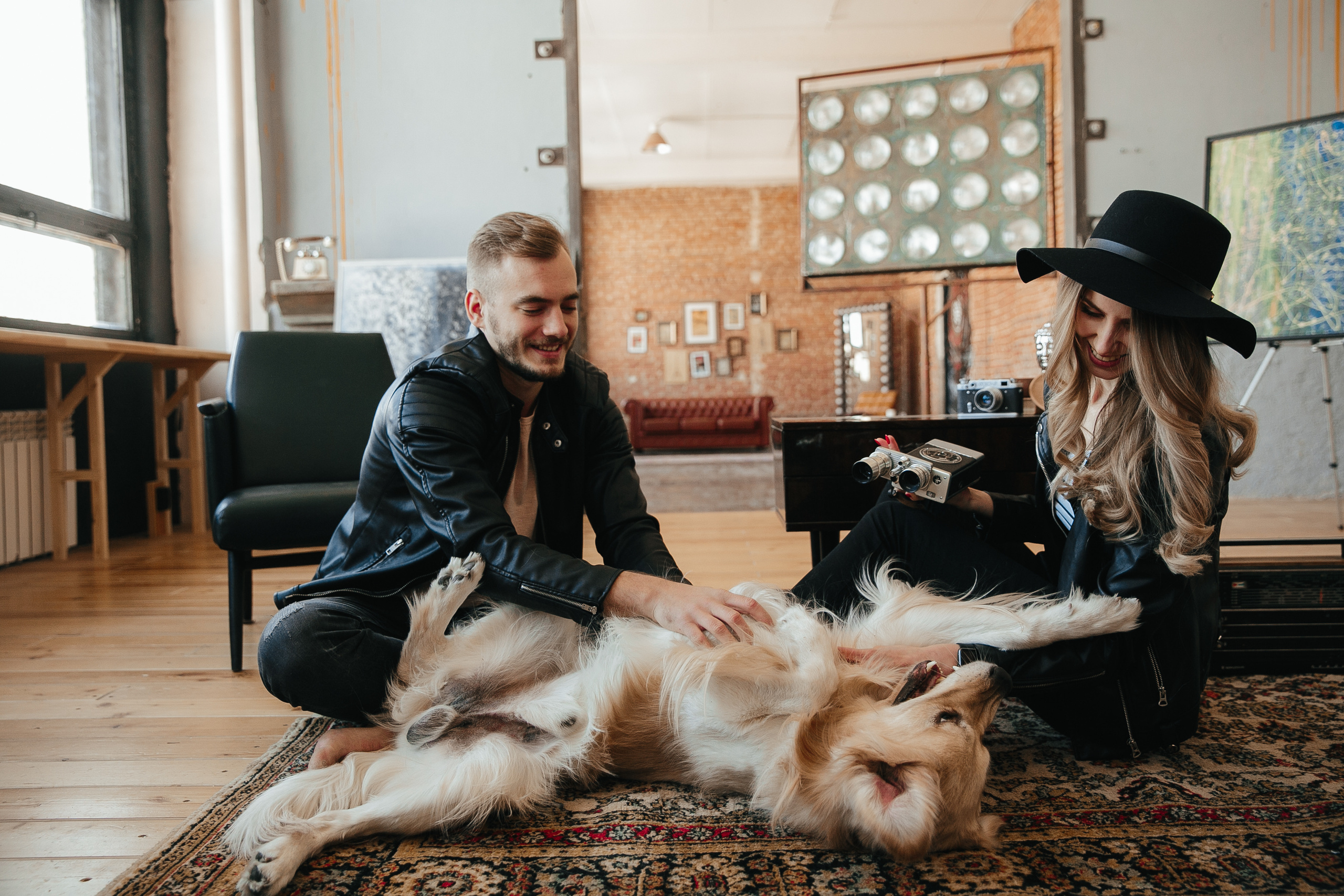 Love story с собакой в студии. Саша Потапкин Фотограф. Сочи, Екатеринбург, Москва