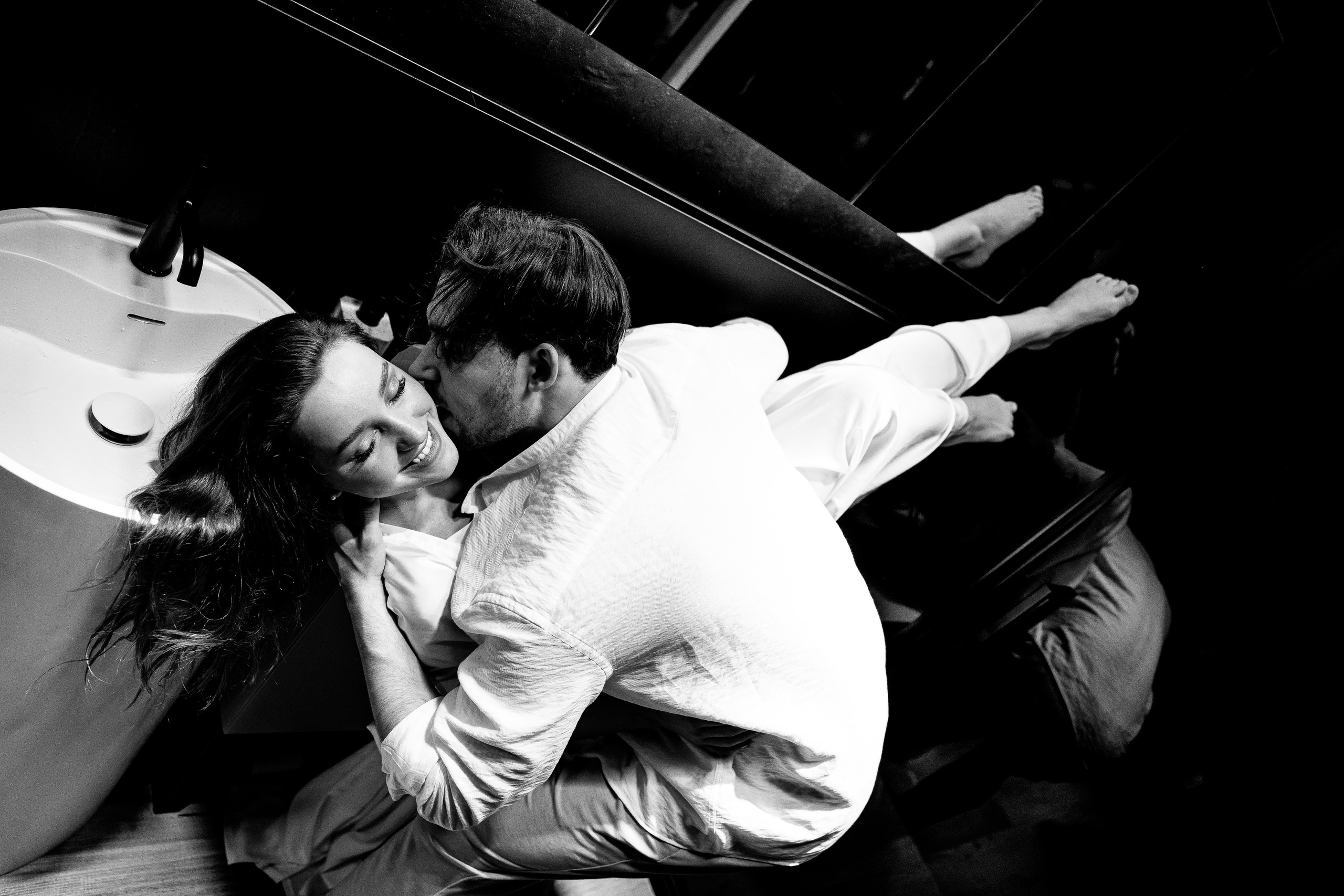 Фотосъемка love story в апартаментах Москва Сити. Саша Потапкин Фотограф. Сочи, Екатеринбург, Москва