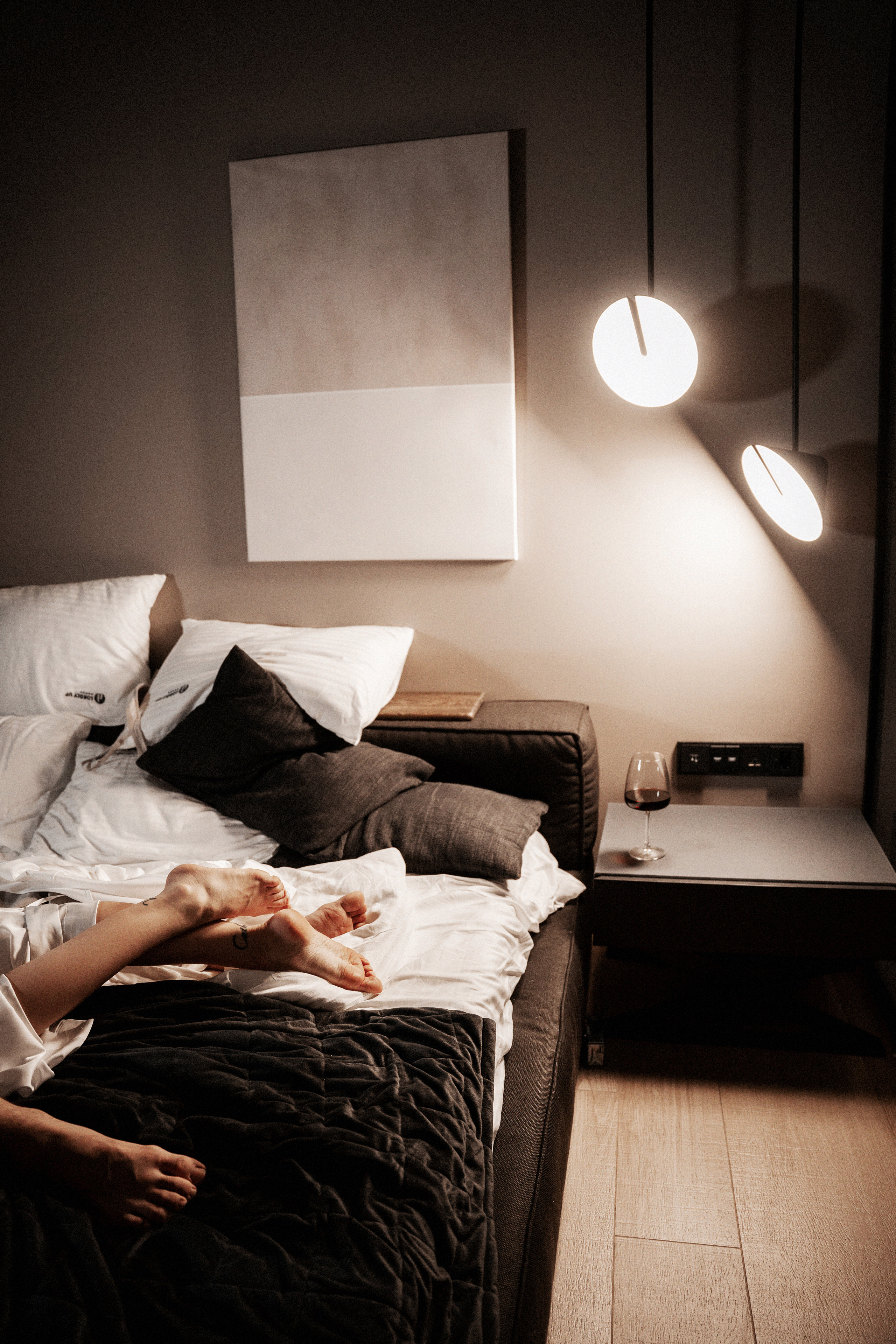 Фотосъемка love story в апартаментах Москва Сити. Саша Потапкин Фотограф. Сочи, Екатеринбург, Москва