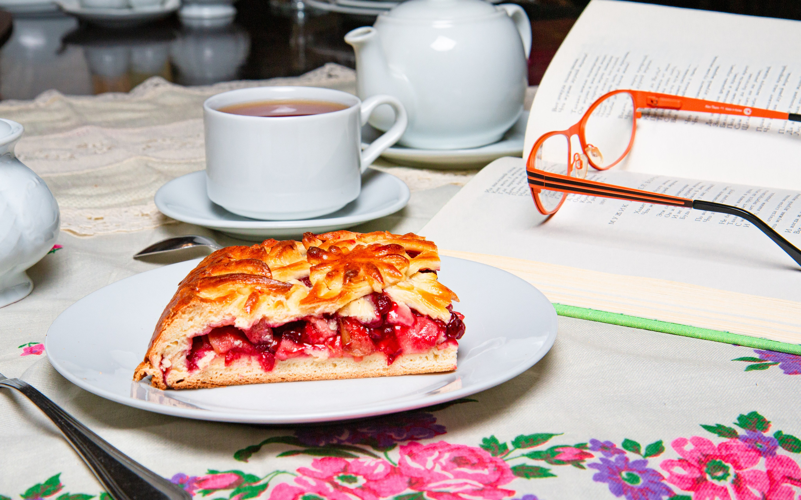 Штолле. Предметный и репортажный фотограф Алексей Кротов