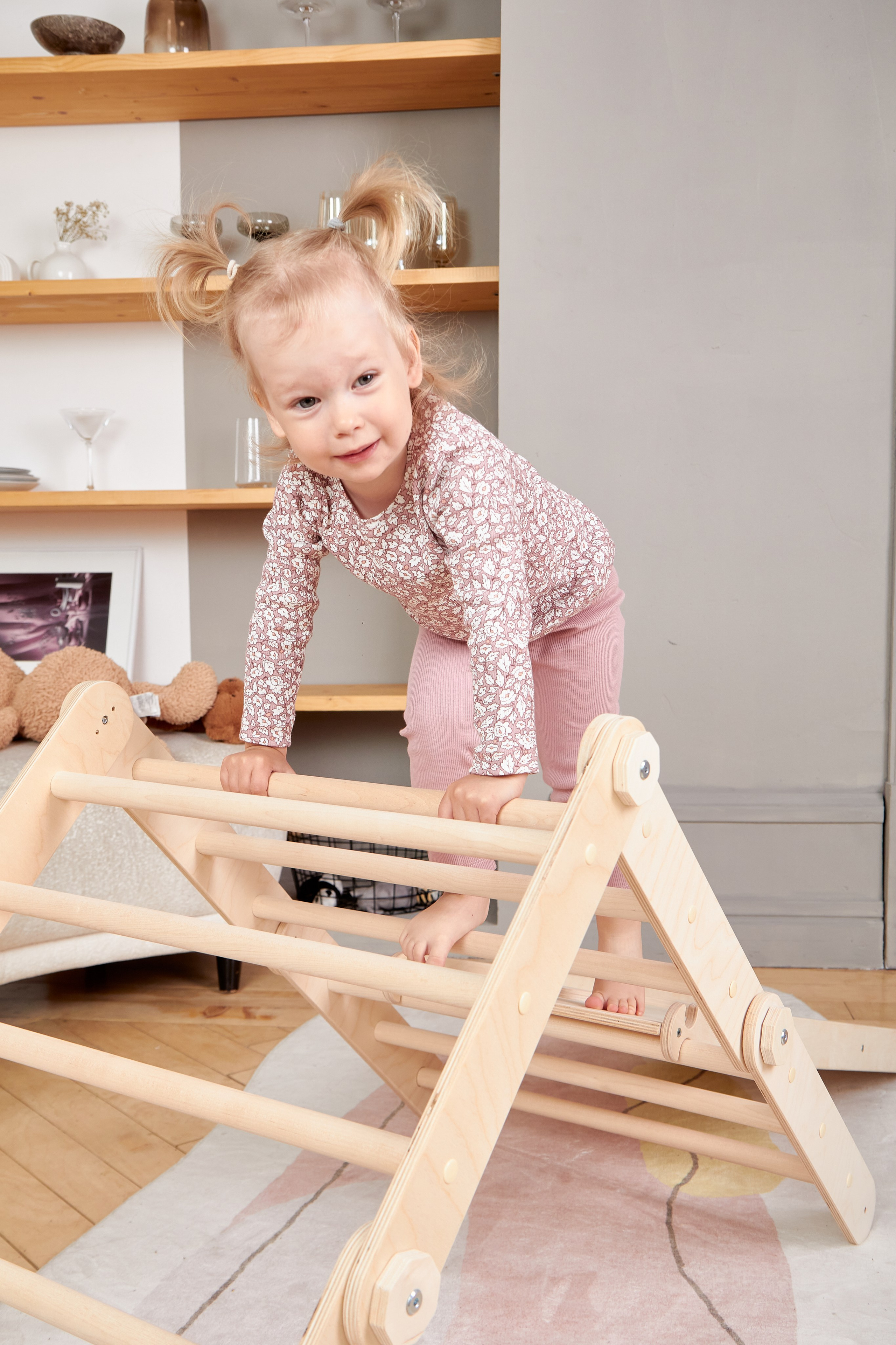 Фотосъёмка мебели любой сложности. Предметный и репортажный фотограф Алексей Кротов