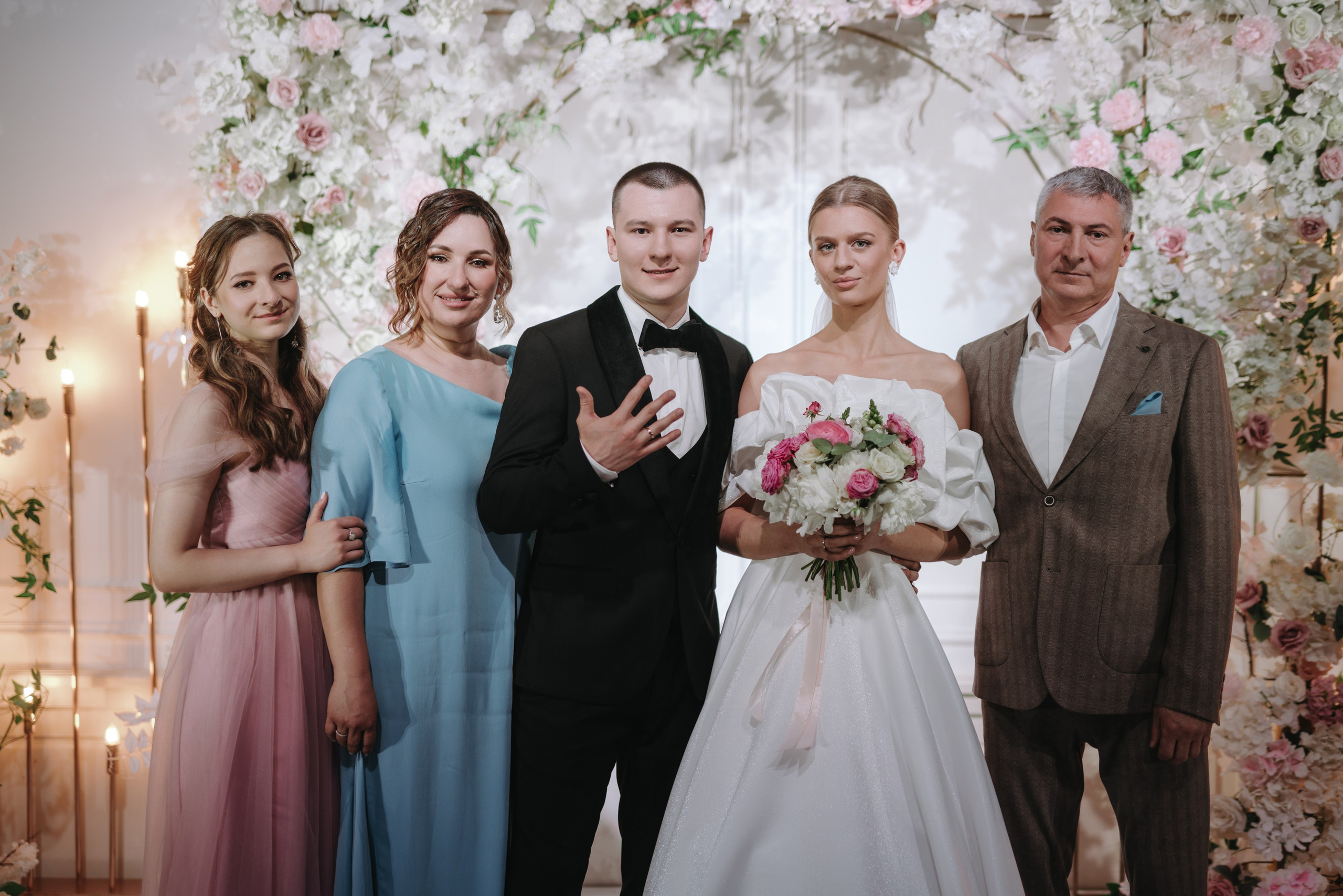 БАНКЕТНЫЙ ЗАЛ ДАСКО ГАРДЕН, ЭМИЛЬ БУРАНГУЛОВ, ИЛЬНАР АХМАДУЛЛИН