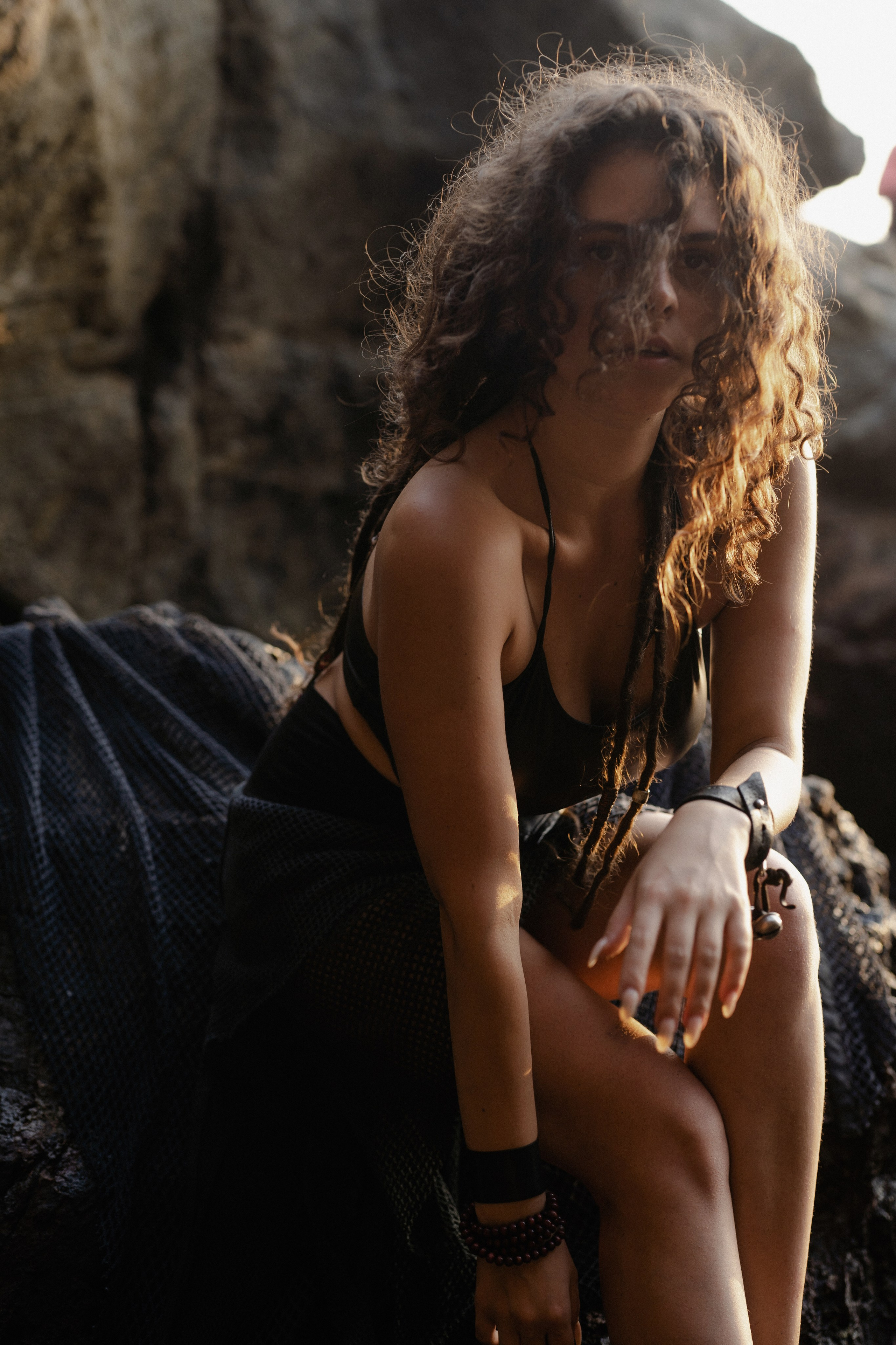 Ксения и море. Фотограф Аля Овчарова