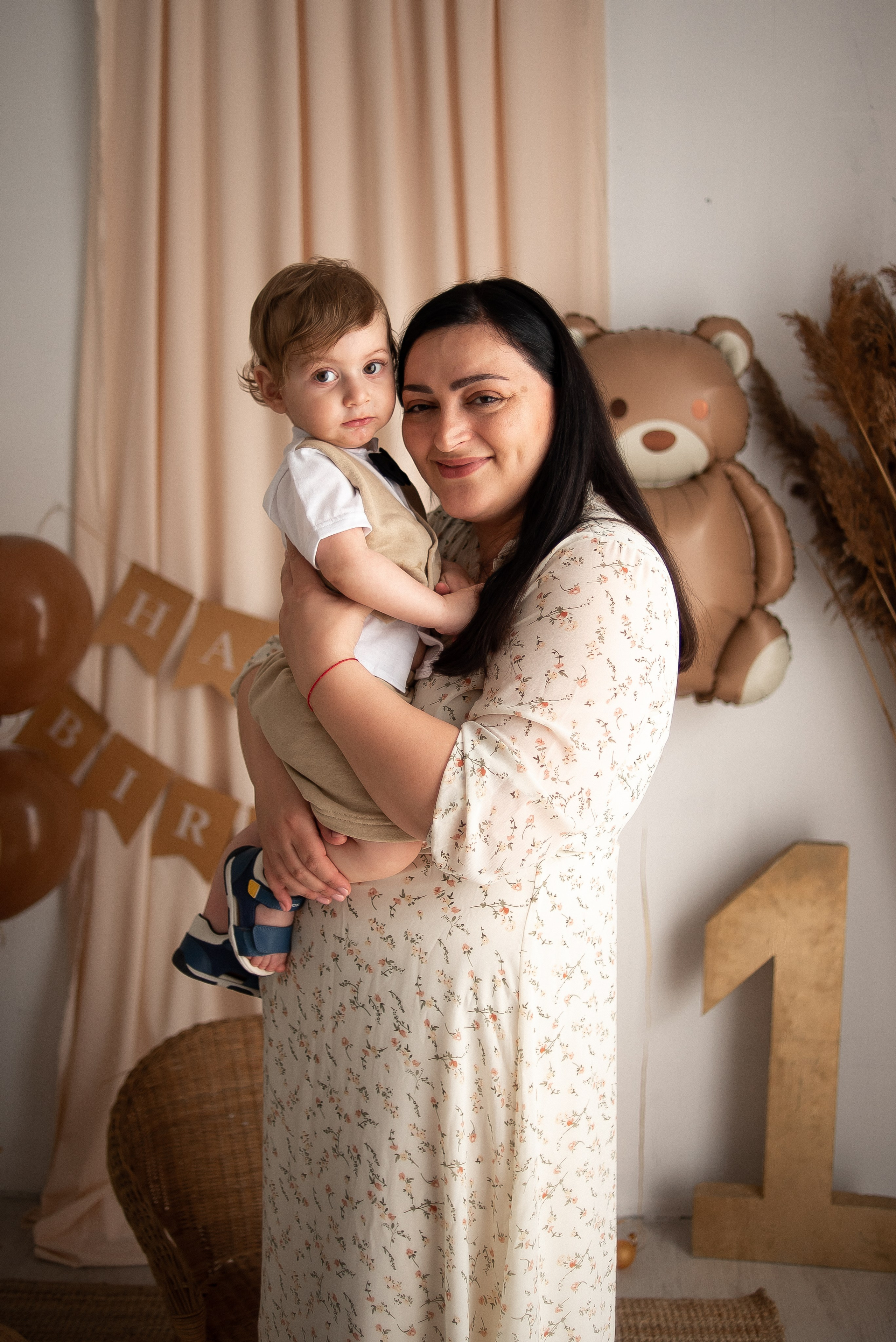 Ани и Артурчик. Главная