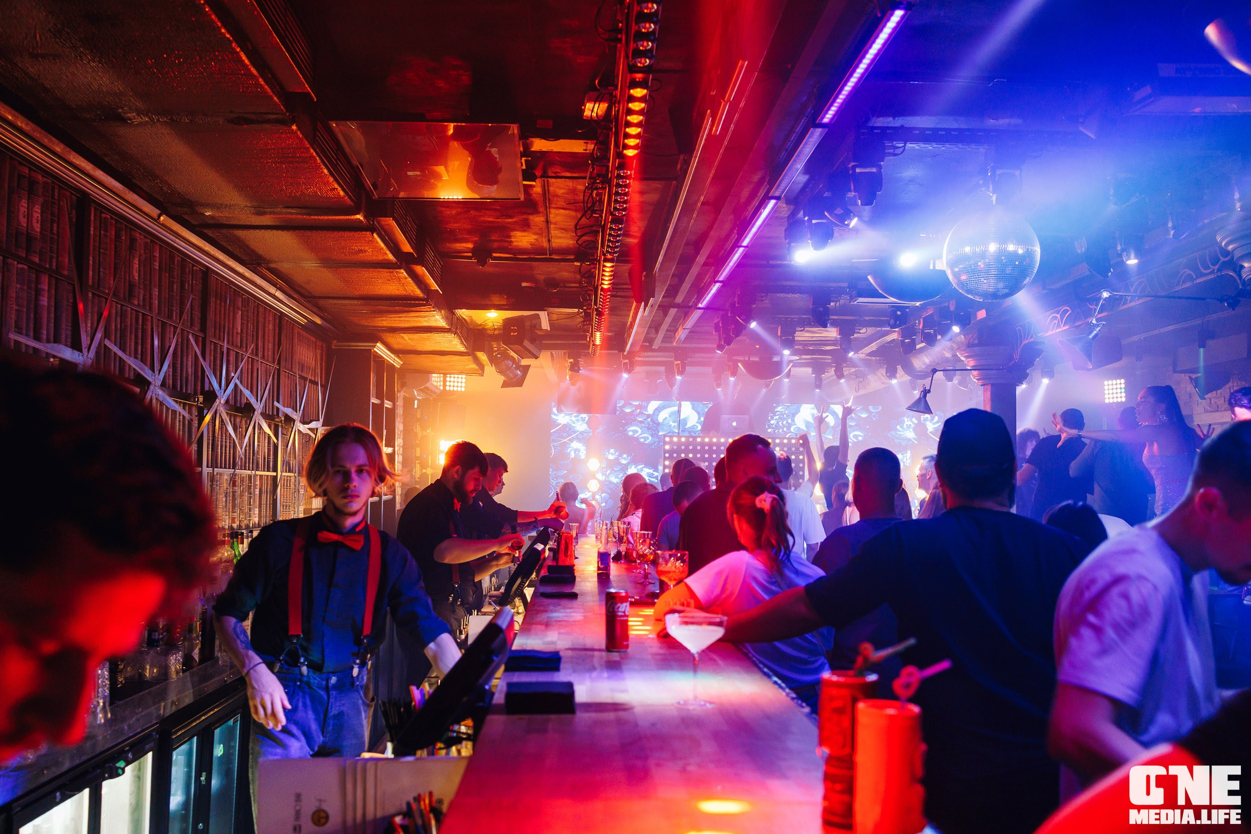 Фоторепортаж из Piano Bar. One Media Life: фоторепортажи, фотоотчеты с мероприятий и заведений