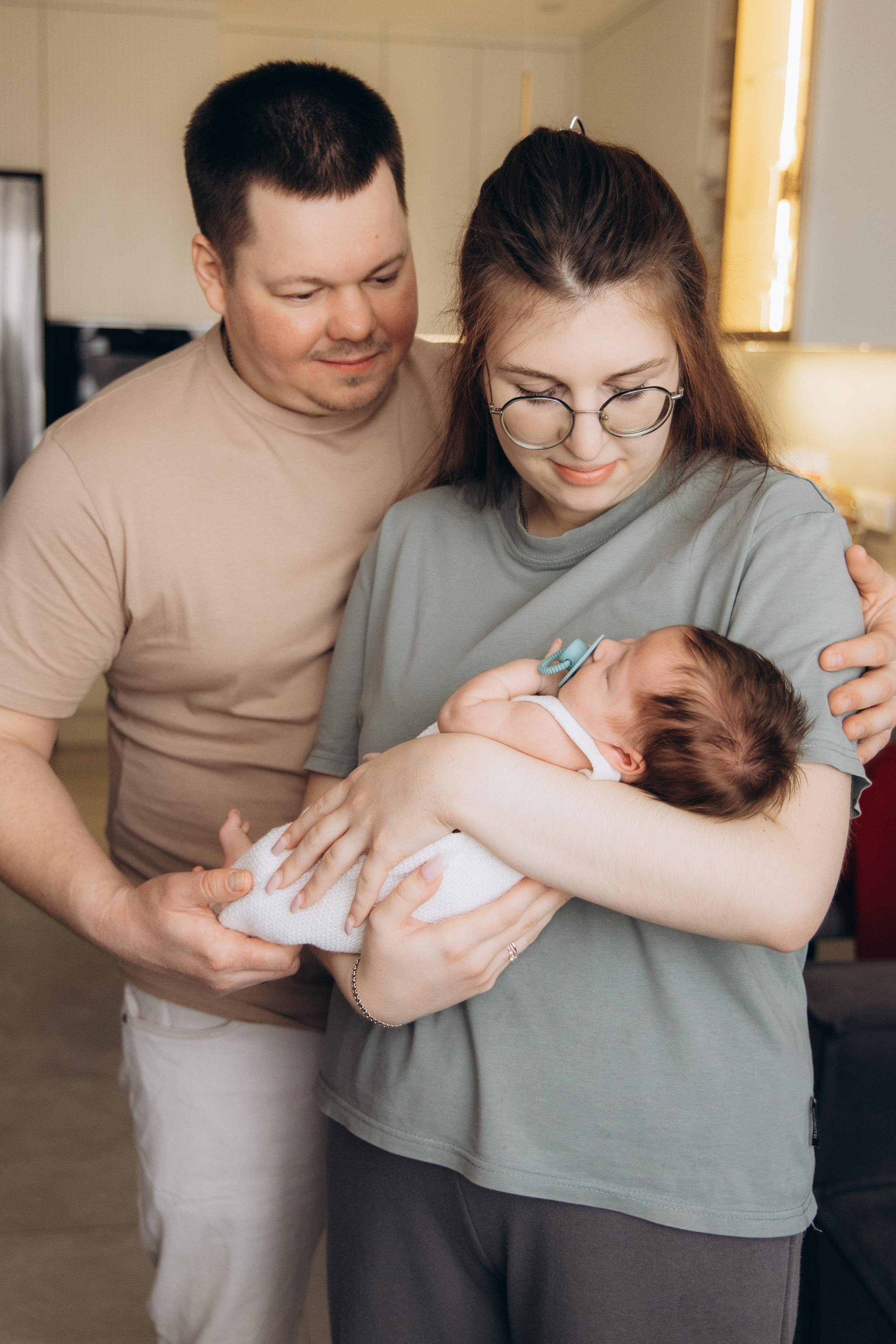 Выписка Евы + Нью Борн. Свадебный и семейный фотограф в Краснодаре Диана Смирнова