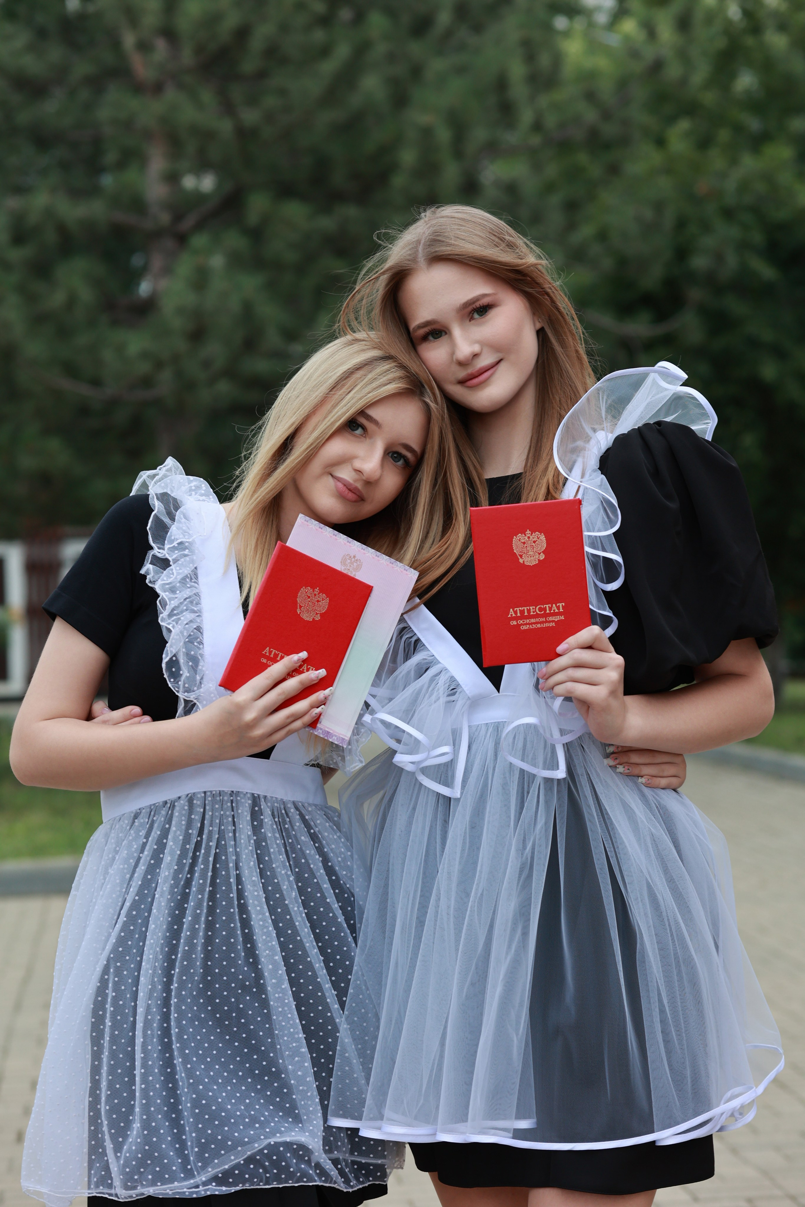 Вручение аттестатов Гимназия 87 (2025 г.). Детский семейный фотограф Краснодар