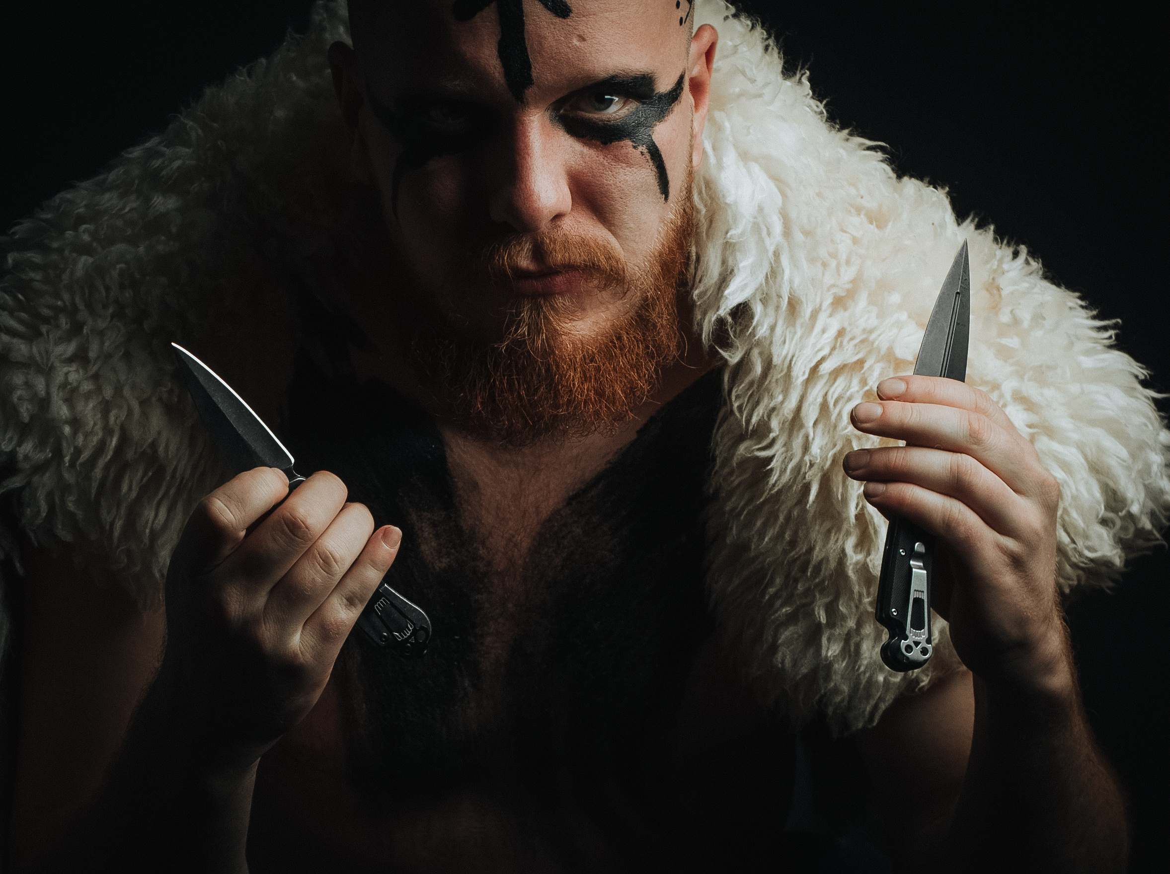 РЕКЛАМА НОЖЕЙ DAGGERR