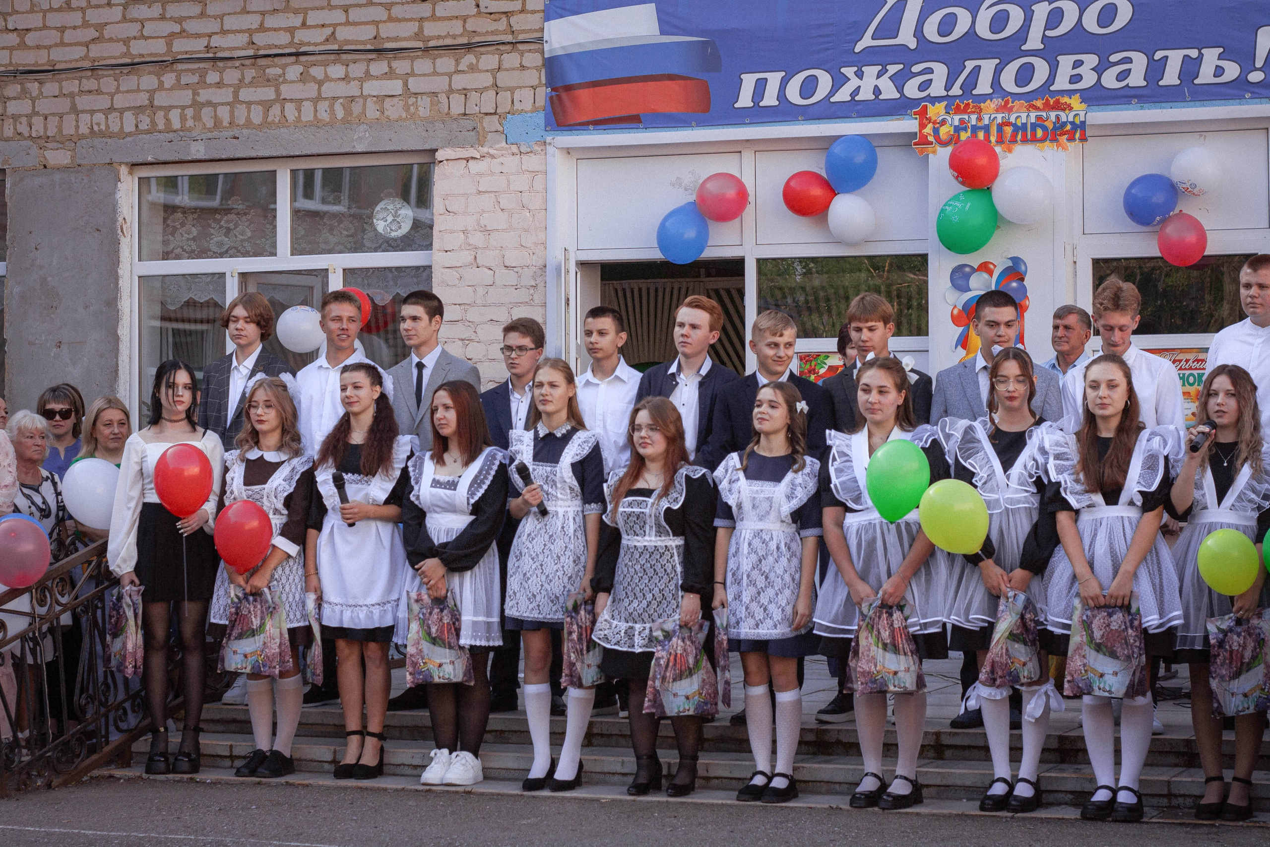 11 класс линейка. Портретный фотограф в Саратове