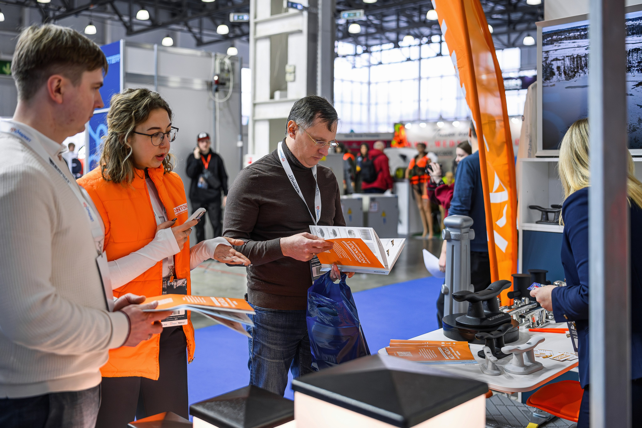 «Крокус Экспо» Выставочный центр — Репортажная фотосъемка, Фотограф Озеров Денис. Интерьерный & Репортажный фотограф Озеров Денис, г. Москва