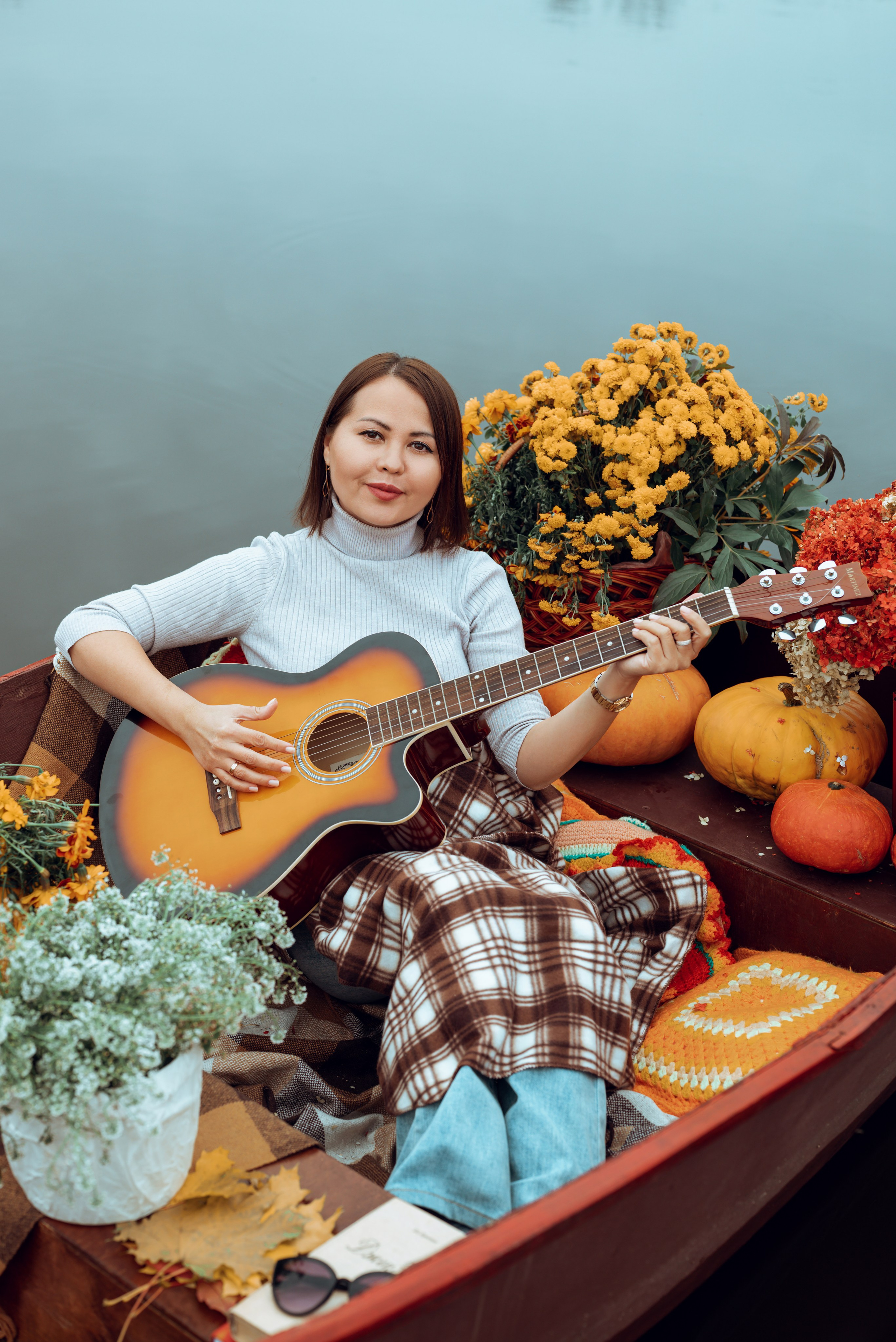 Фотопроект с осенней лодкой. Фотограф в городе Салават