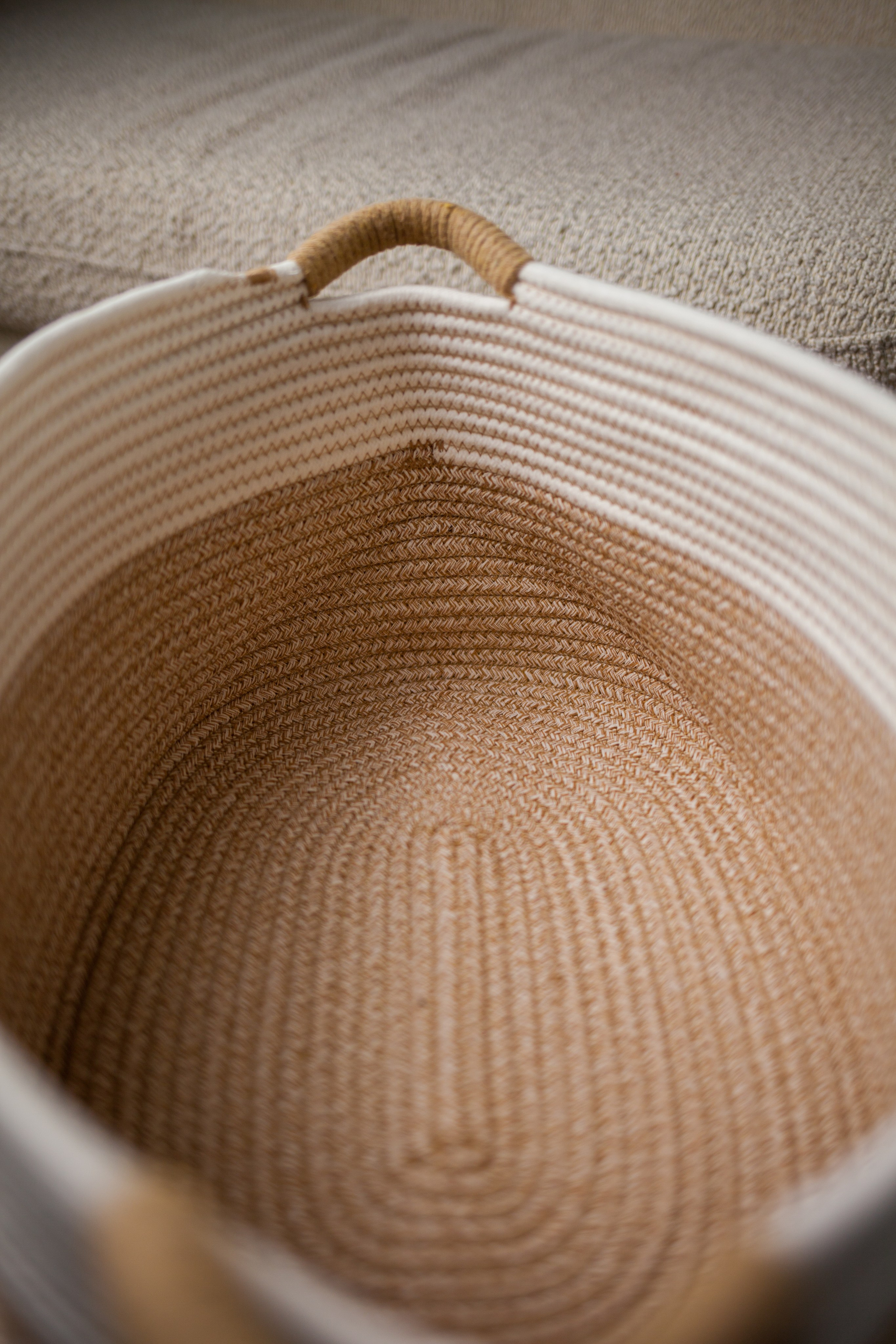 Корзина для белья. Фотограф в Брянске — Анна Арутюнян