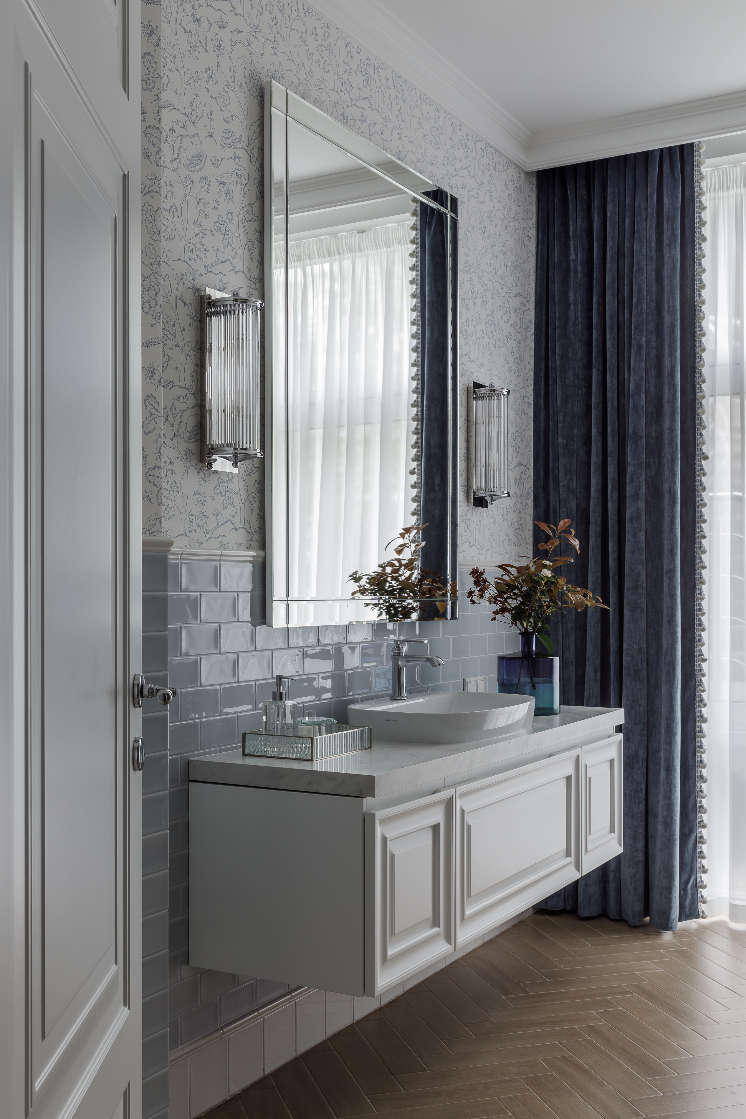 Сочи, КП Лазурный берег. Дизайн интерьера в Москве