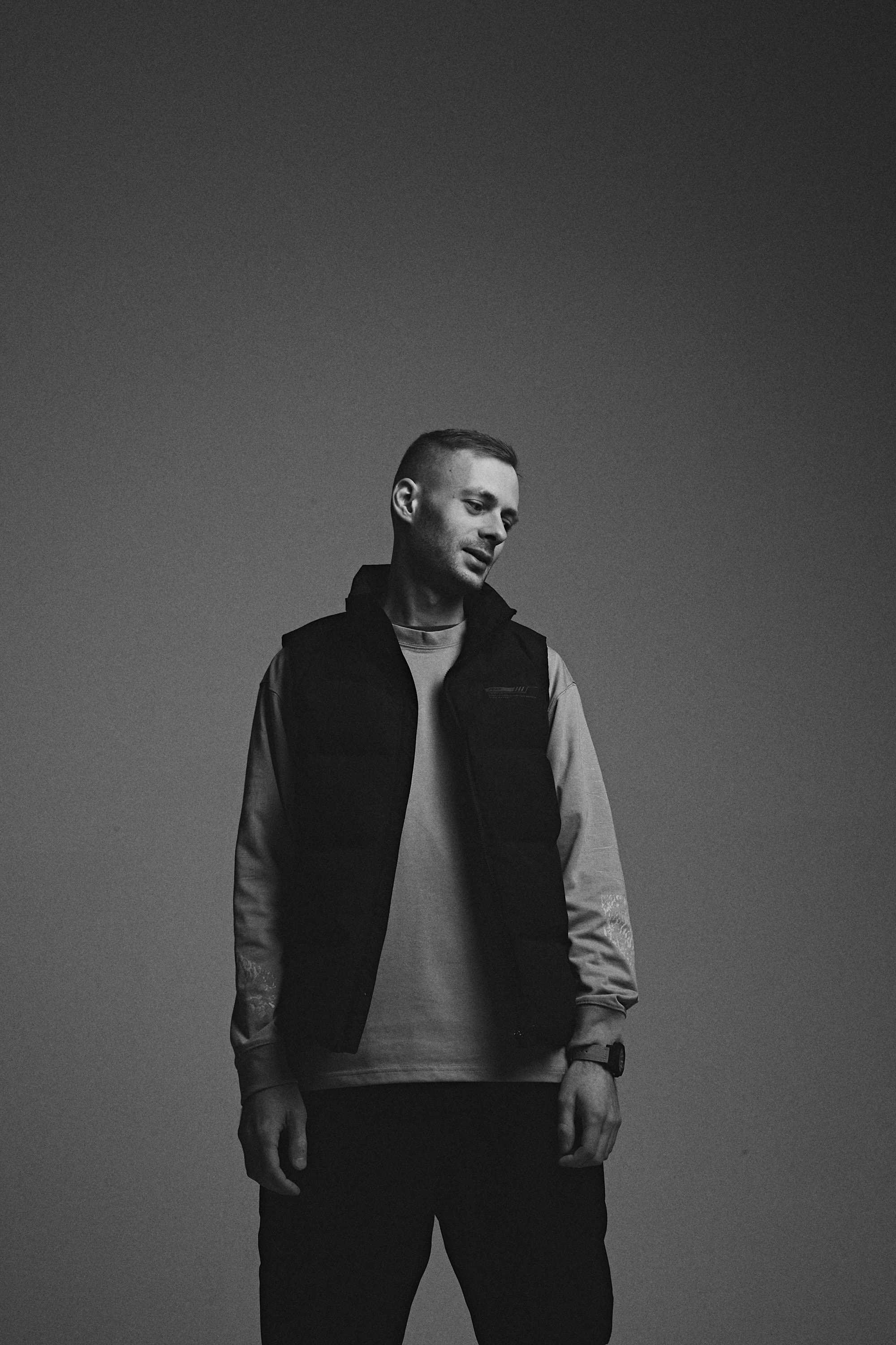 Янин Артем. Профессиональная студийная фотосъёмка | портрет, арт | Виталий Горбачёв