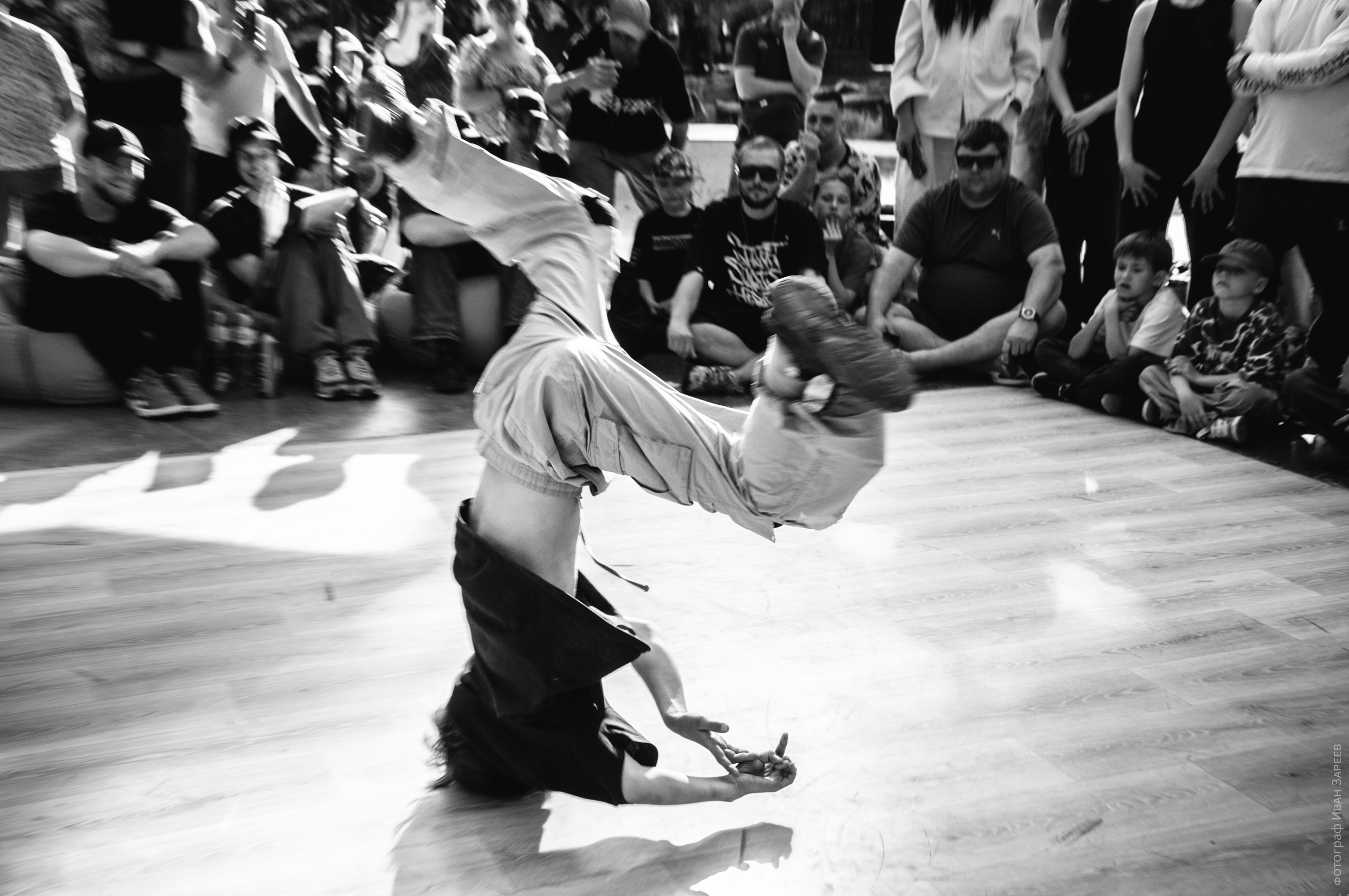 Граффити и брейкинг. Репортажный фотограф в Симферополе Зареев Иван