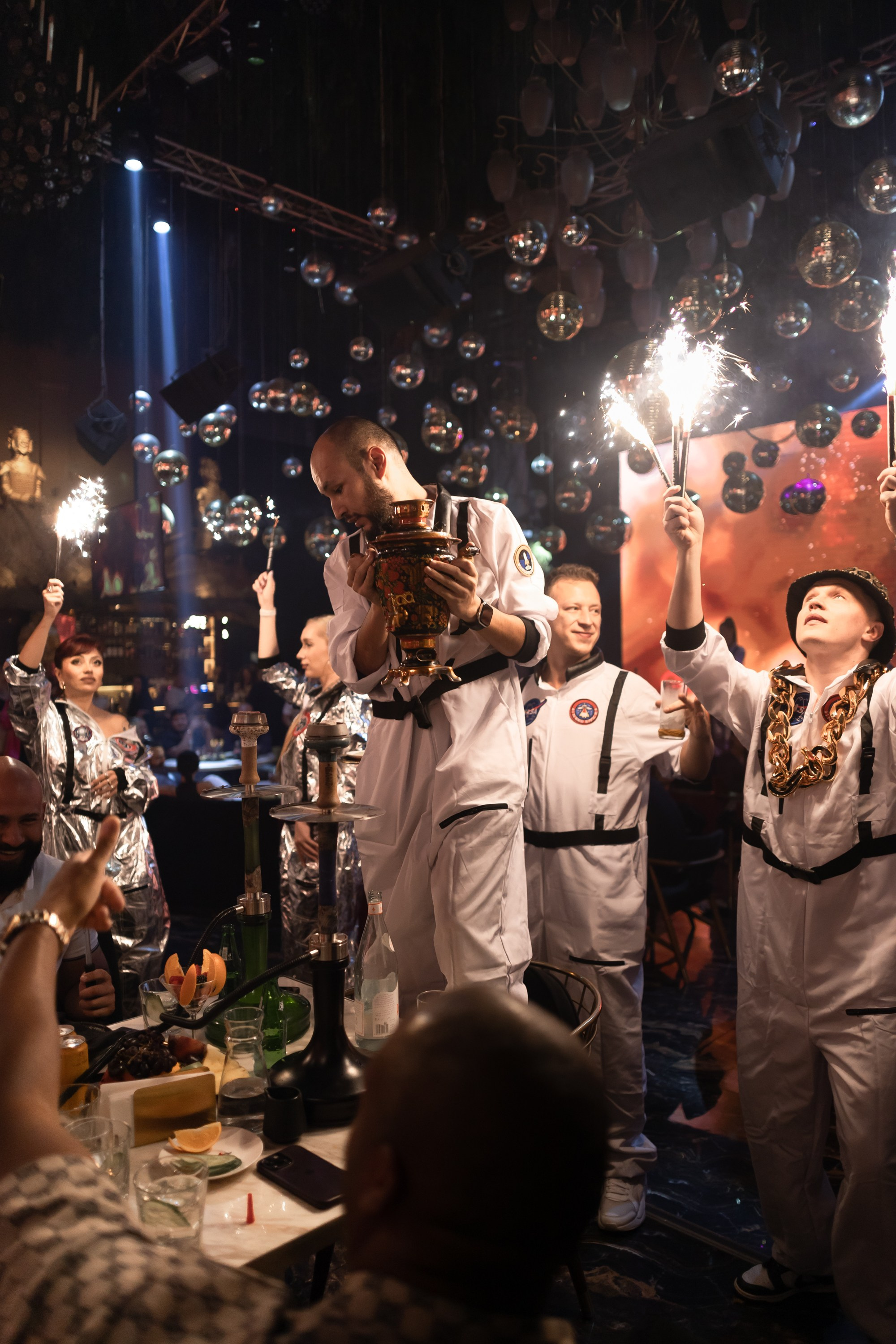 CONTENT FOR ZOLOTO. NOIZOMAX Художественный фотограф в Дубай