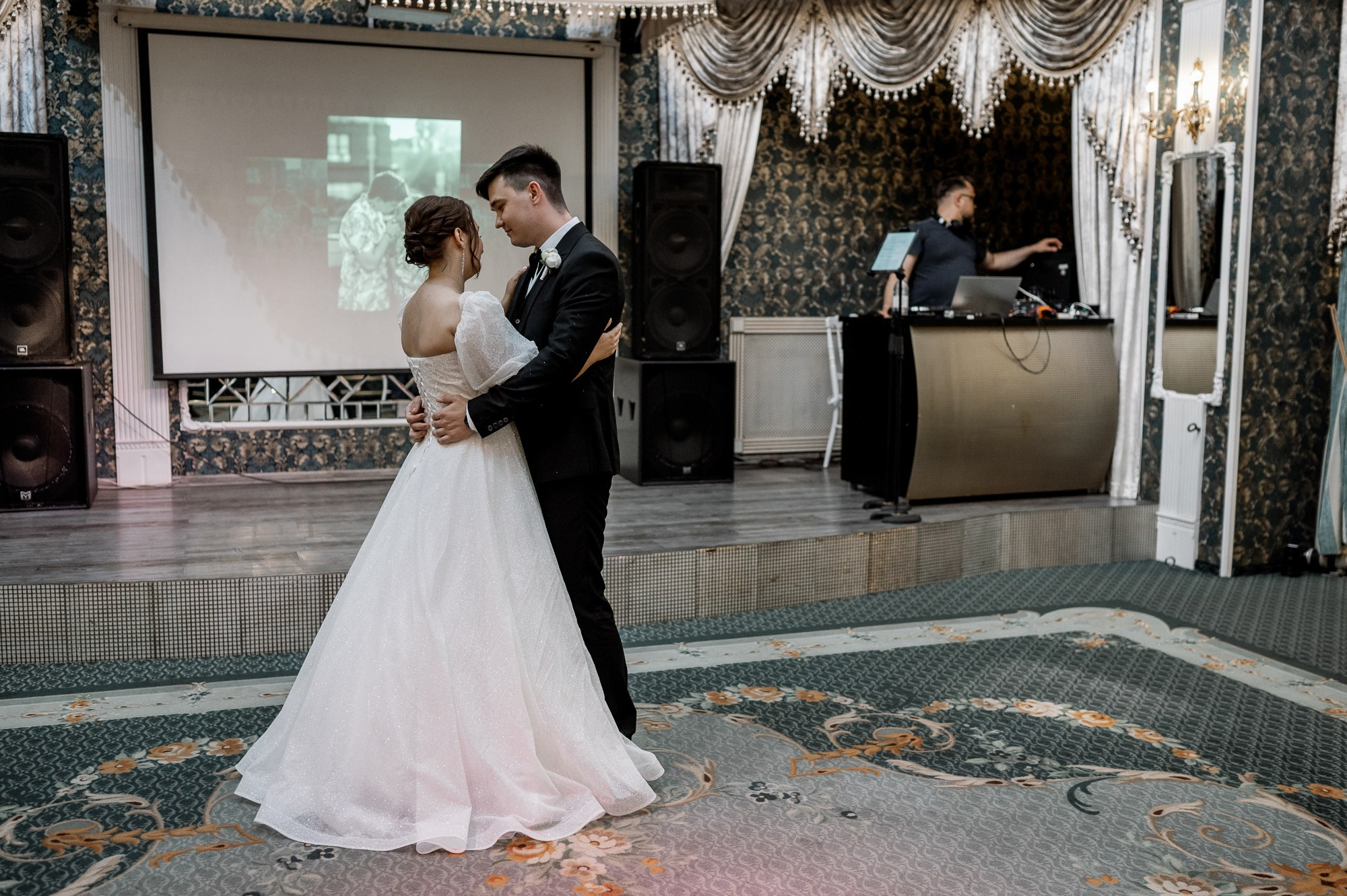 Вячеслав и Екатерина. Свадебный фотограф в Тюмени Анастасия Конева