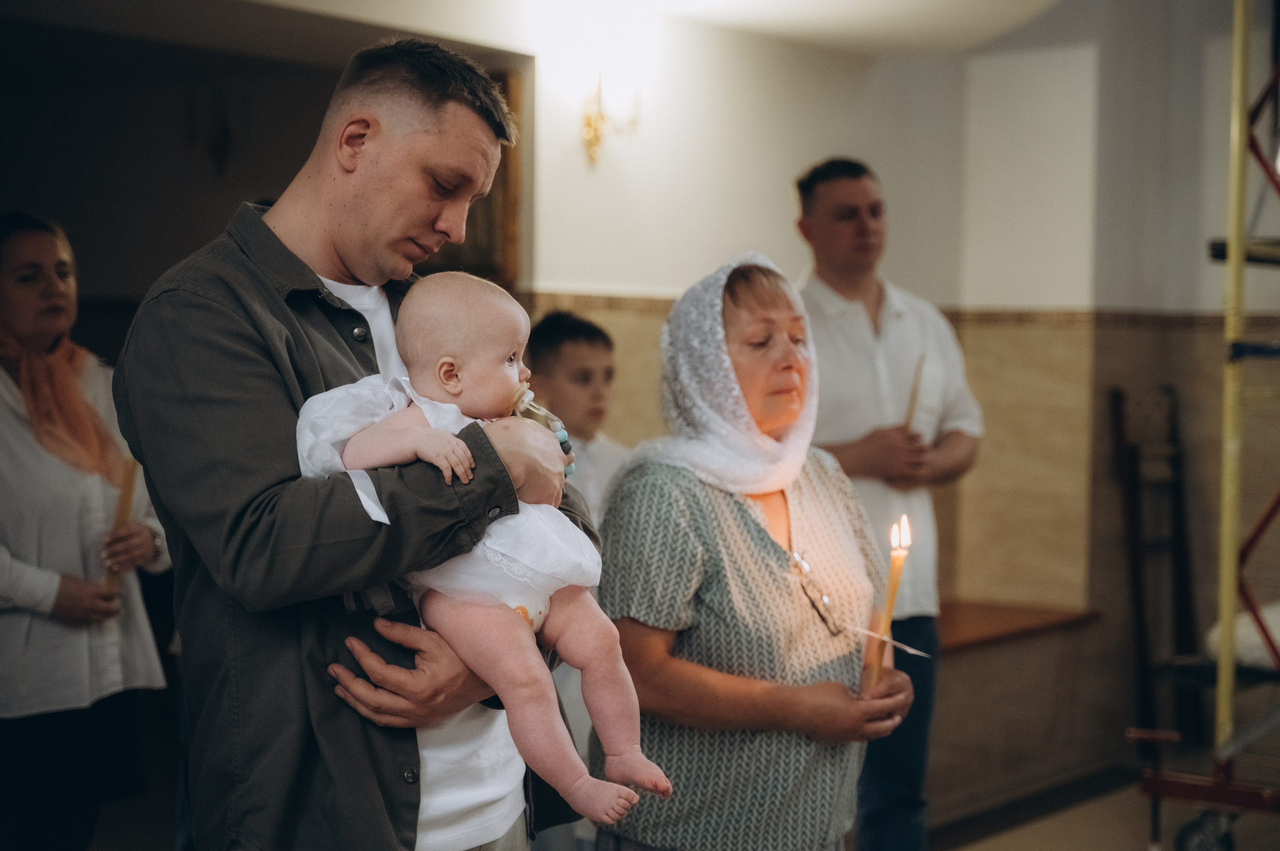 Крещение Корнелии (ХРАМ СВЯТИТЕЛЯ ЛУКИ КРЫМСКОГО). Семейный фотограф в Минске Дарья Дреко