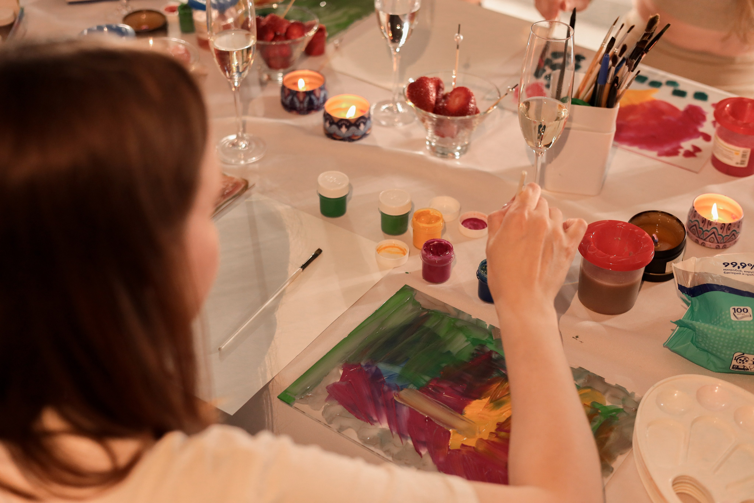 Арт-терапия + аэройога. Фотограф Надршина Лилия