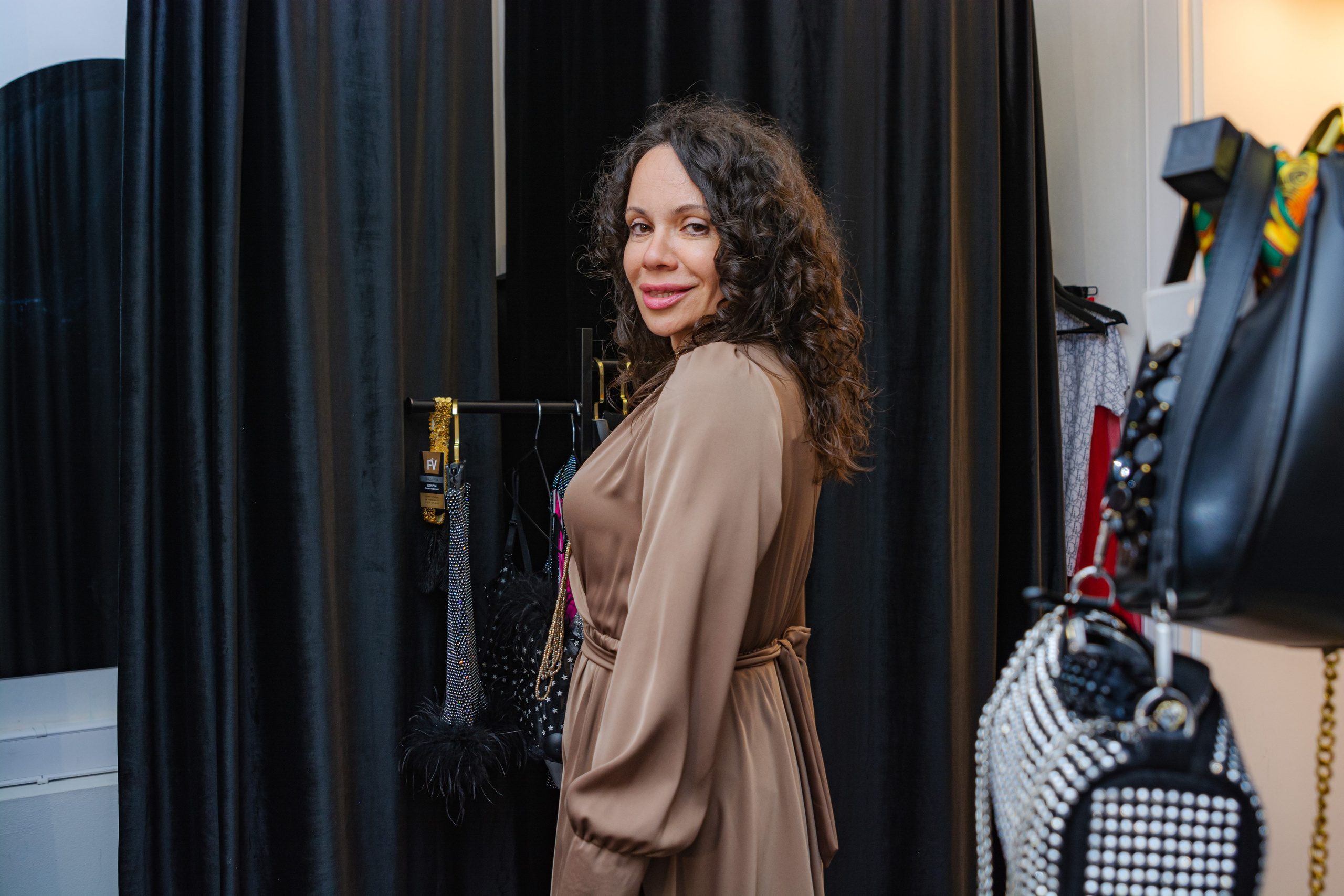 Шопинг со стилистом. Портретный фотограф в Санкт-Петербурге Дмитриева Наталия