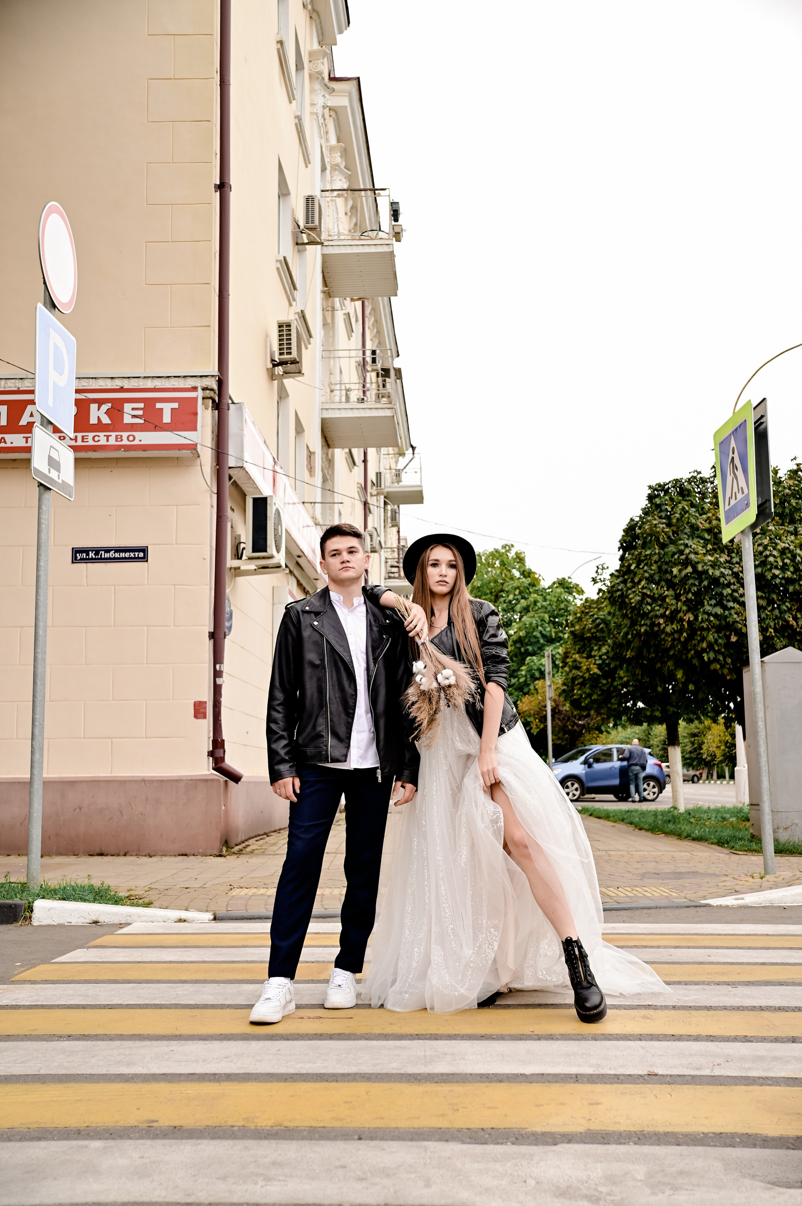 «На стиле» свадебная прогулка Оли и Леши. Свадебный фотограф и видеограф в городе Армавир Katerina Arts