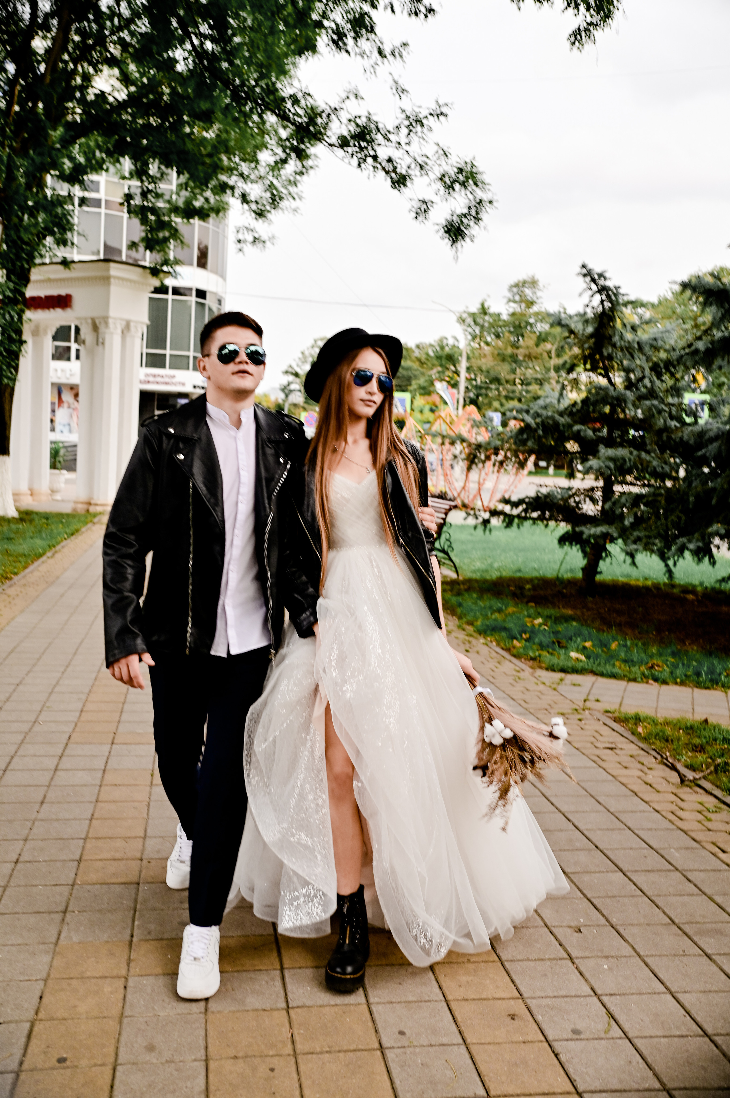 «На стиле» свадебная прогулка Оли и Леши. Свадебный фотограф и видеограф в городе Армавир Katerina Arts