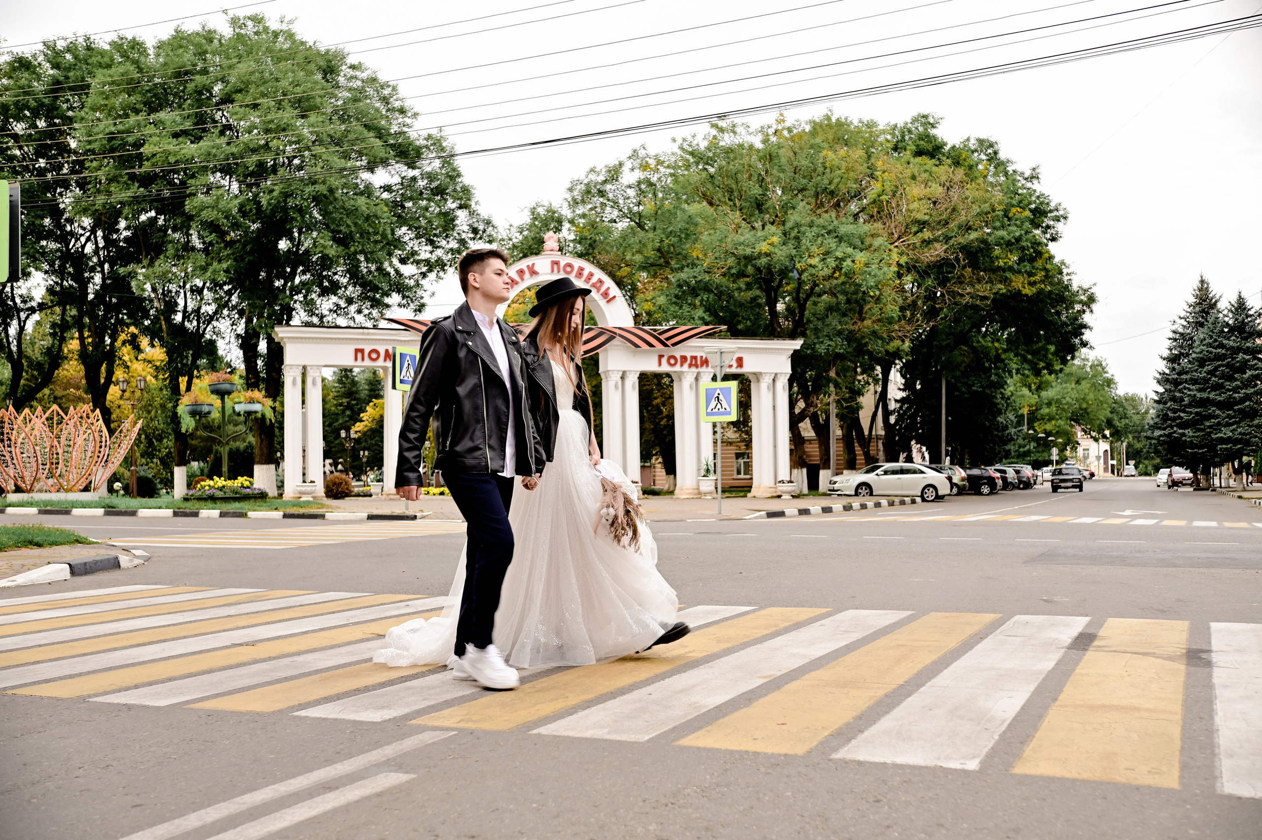 «На стиле» свадебная прогулка Оли и Леши. Свадебный фотограф и видеограф в городе Армавир Katerina Arts