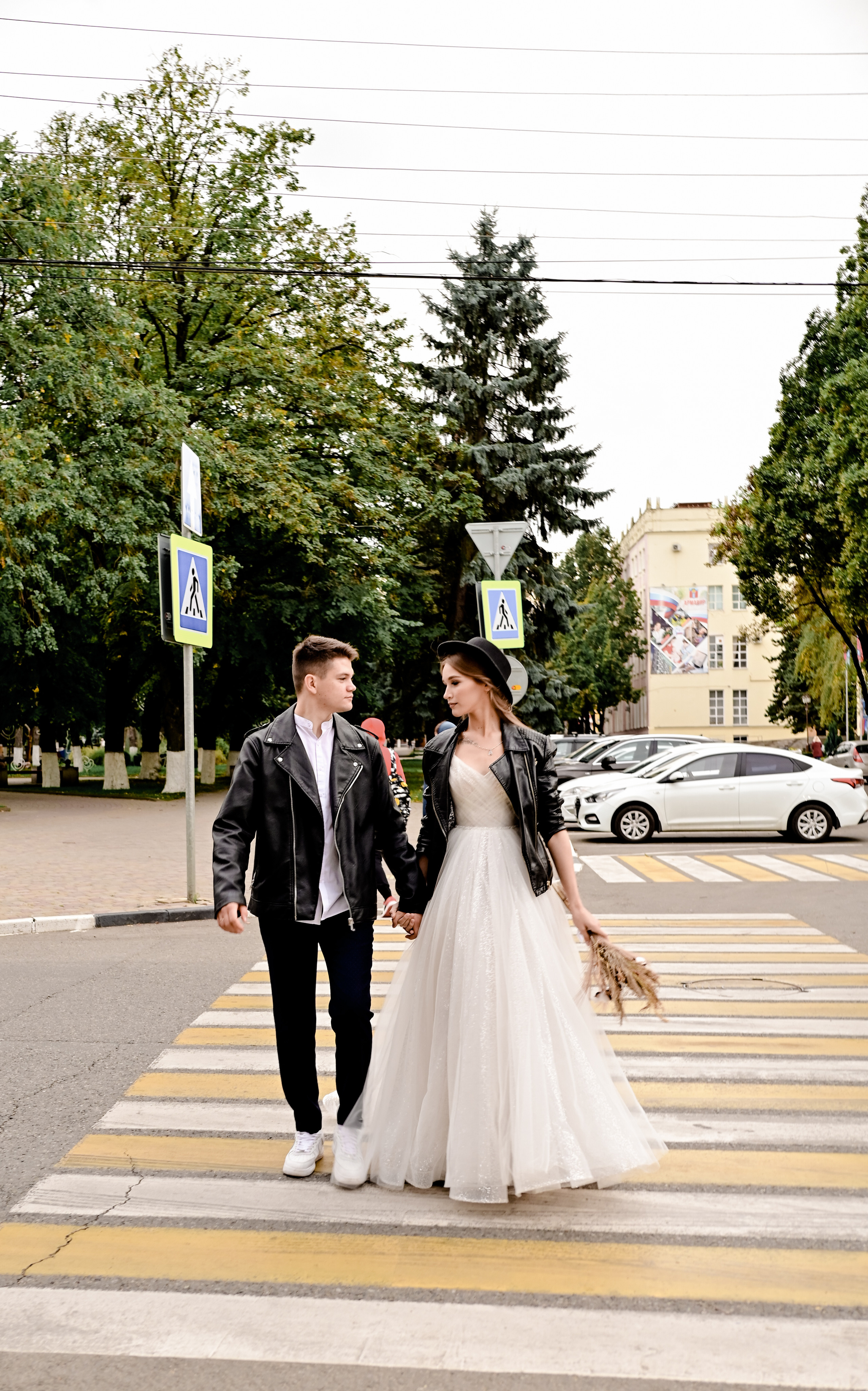 «На стиле» свадебная прогулка Оли и Леши. Свадебный фотограф и видеограф в городе Армавир Katerina Arts