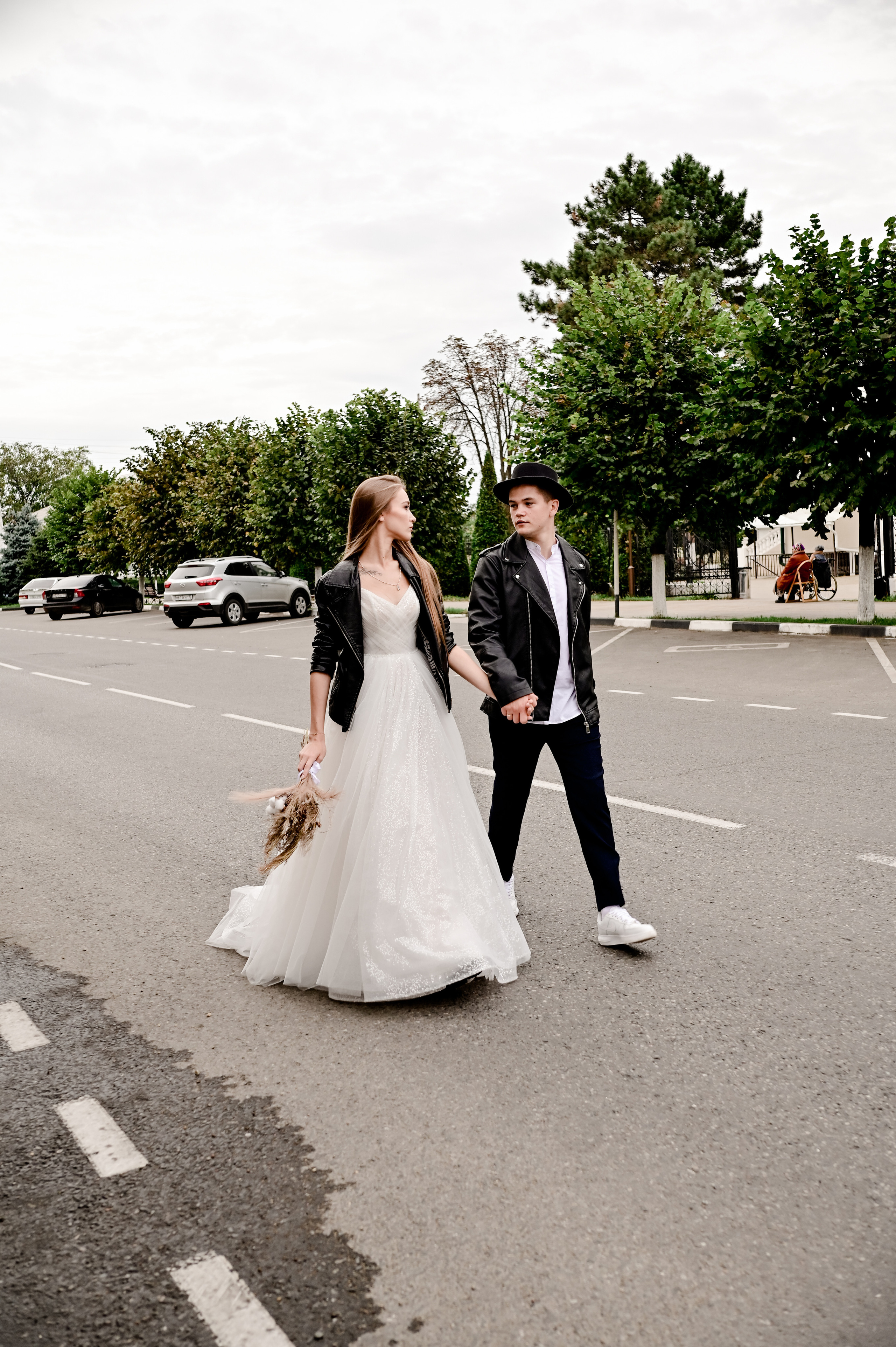 «На стиле» свадебная прогулка Оли и Леши. Свадебный фотограф и видеограф в городе Армавир Katerina Arts